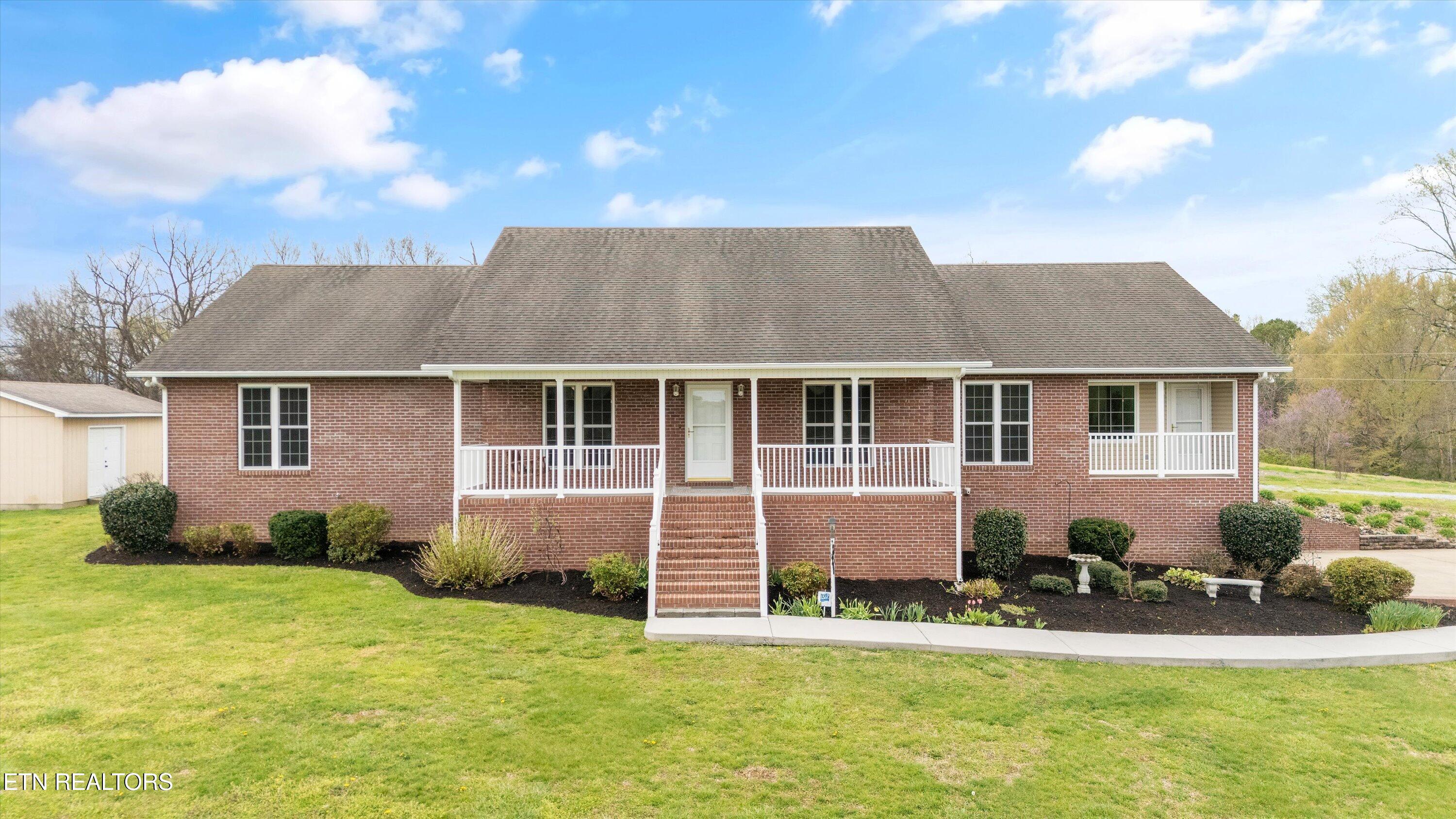 1600 Shale Rd Property Photo
