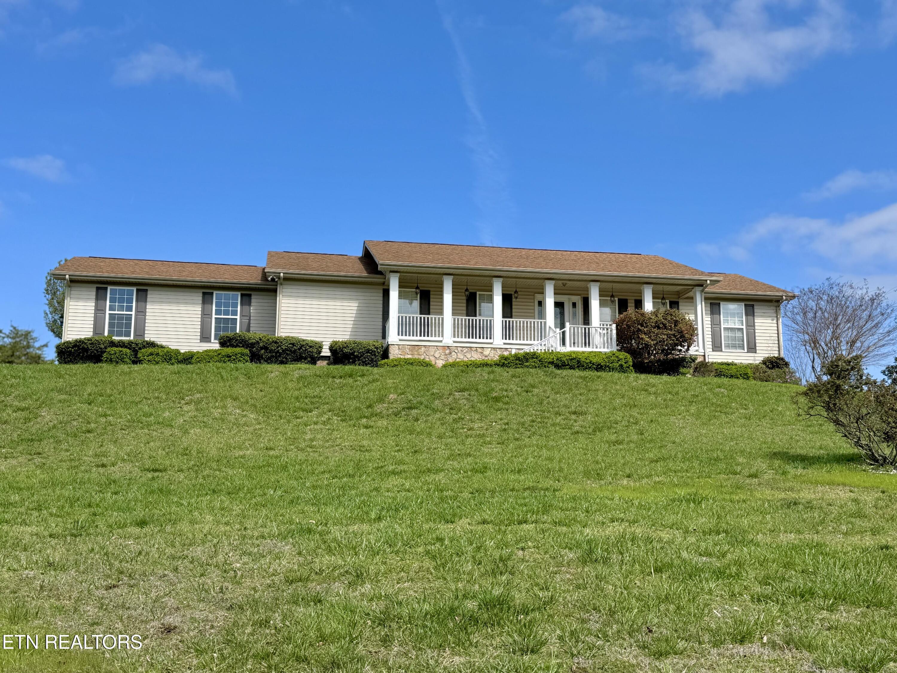 146 Hunters Property Photo