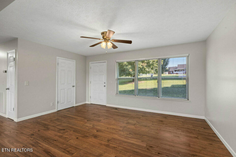 1365 Mine Rd Property Photo 5