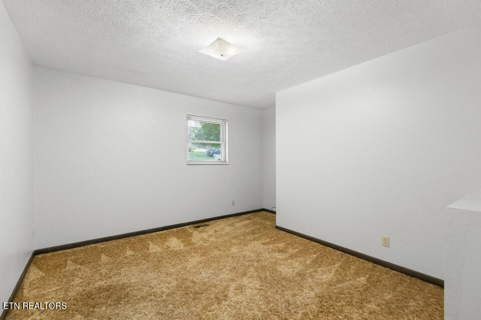 1365 Mine Rd Property Photo 14