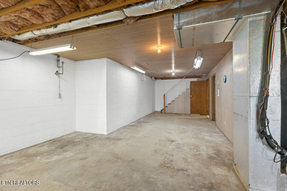 1365 Mine Rd Property Photo 24