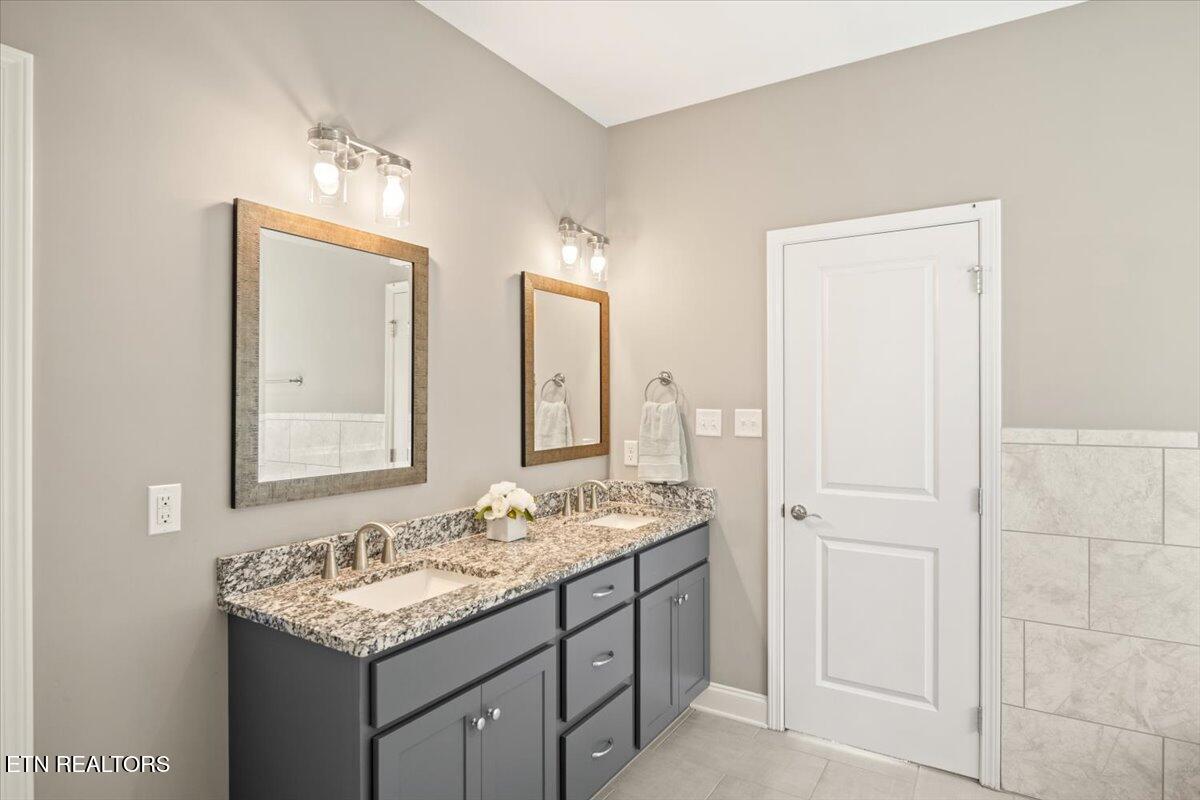 12014 Salt Creek Lane Property Photo 22