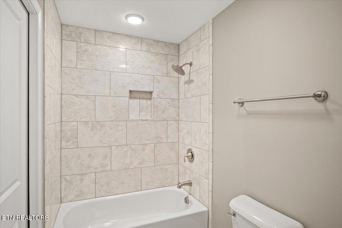 12014 Salt Creek Lane Property Photo 41