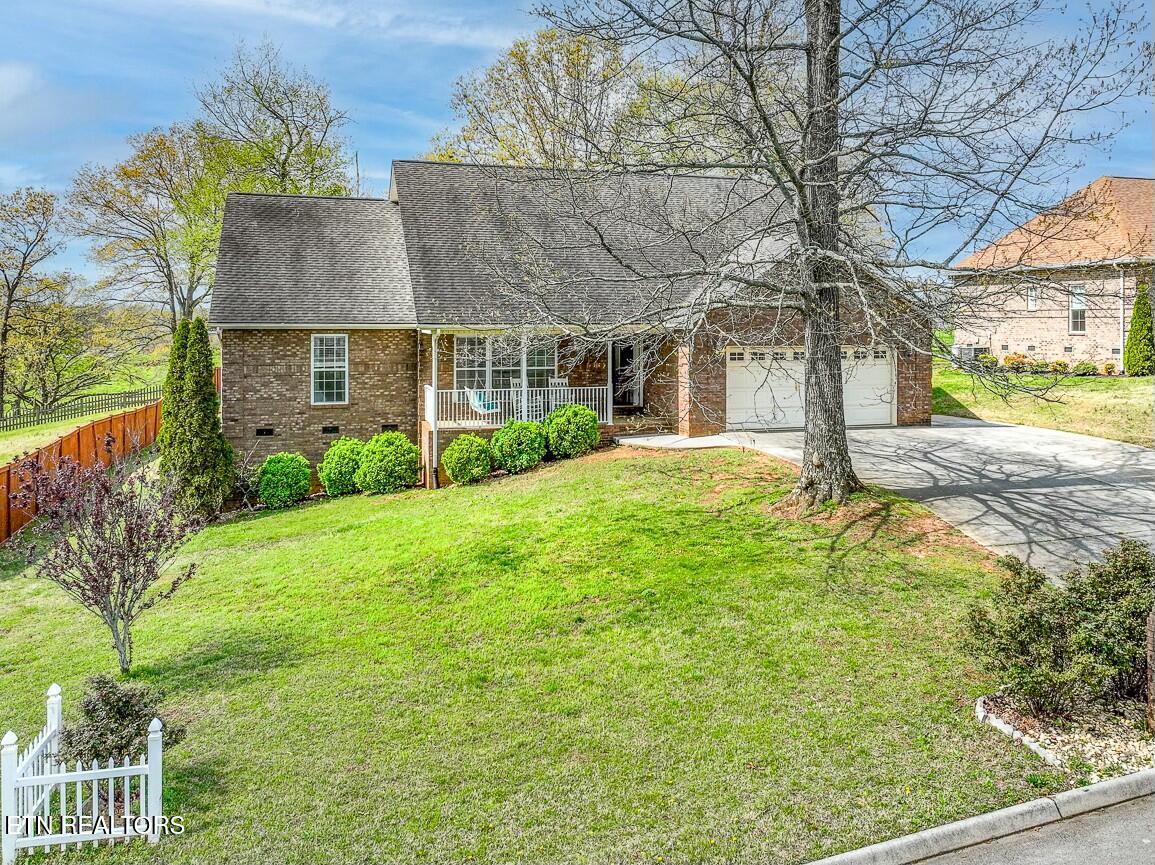 1109 Houston Springs Rd Property Photo