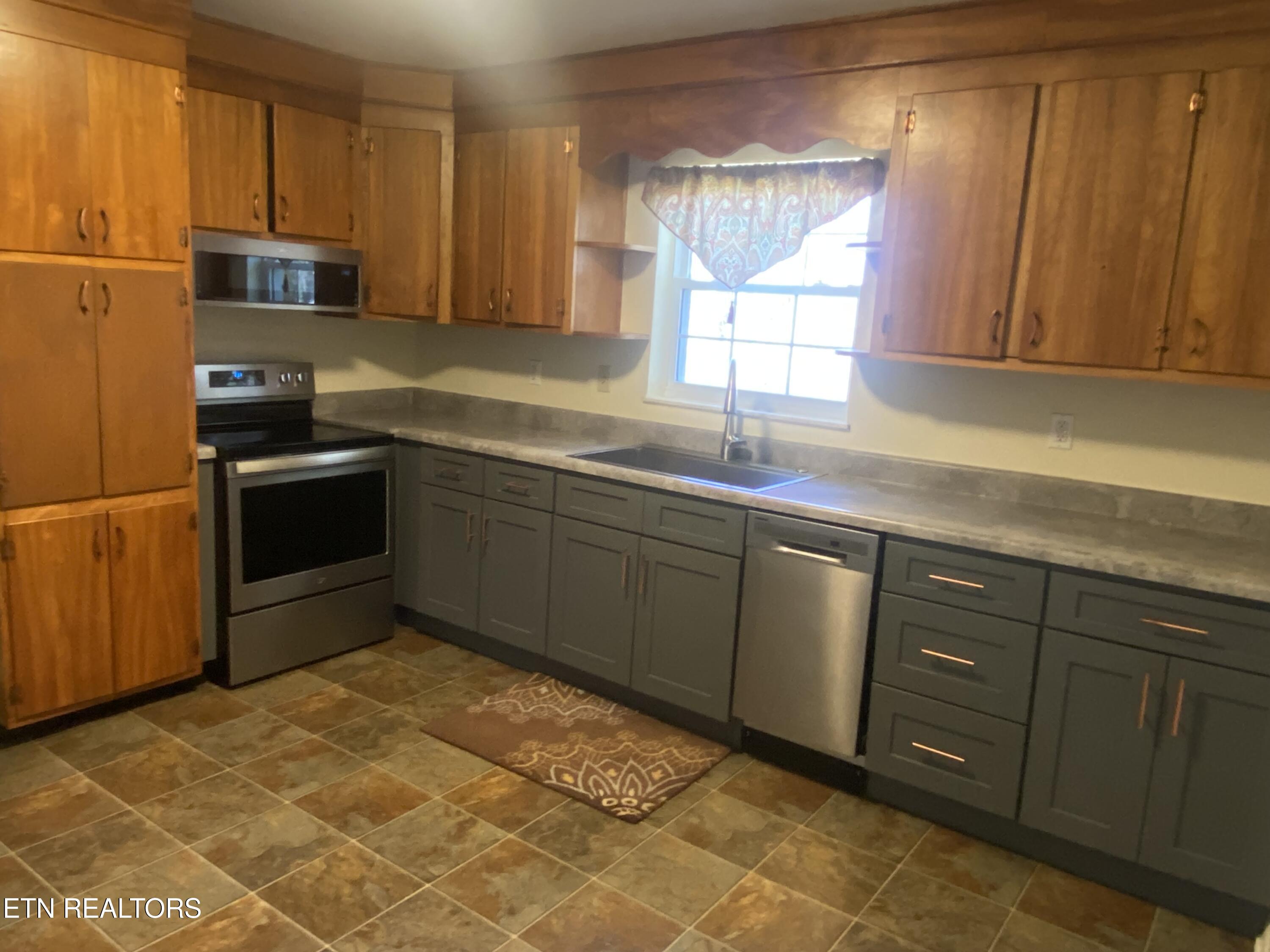 4109 Doris Circle Property Photo 3