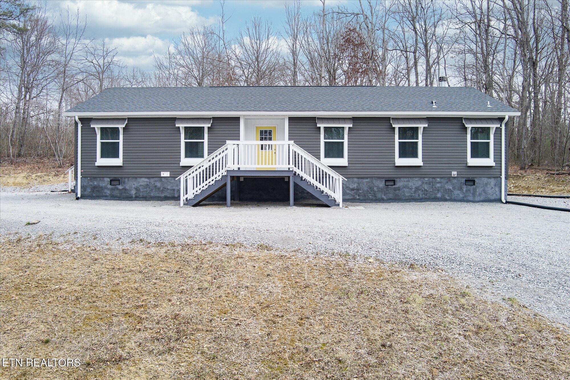 101 Woods Hollow Lane Property Photo