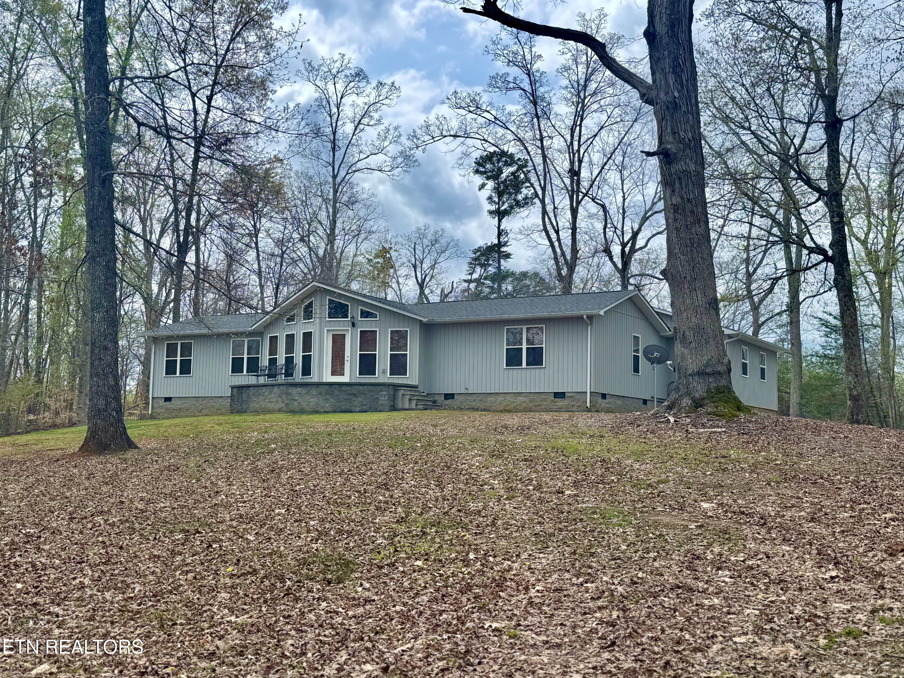 590 Blue Water Tr Property Photo