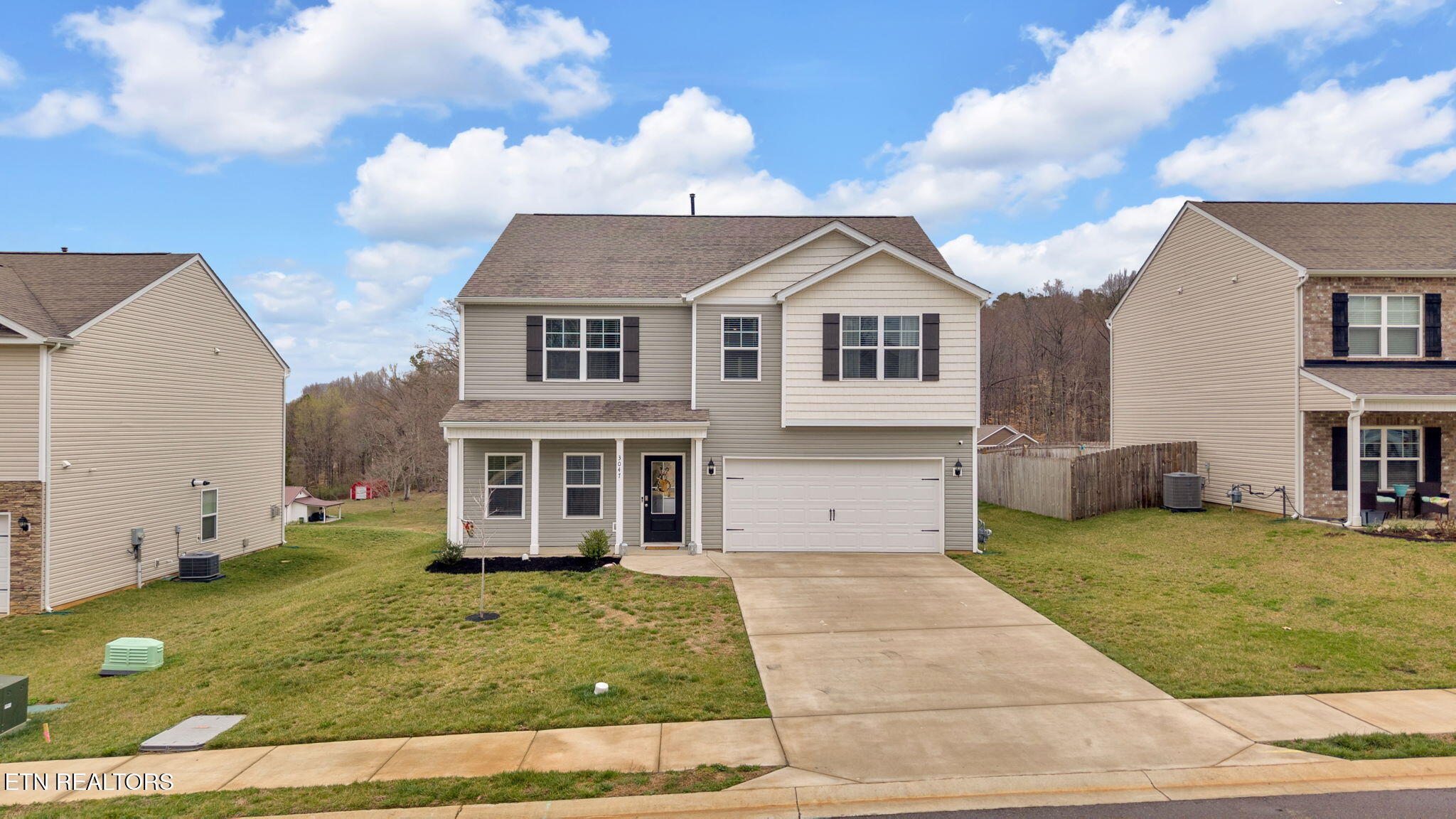 3047 Berna Way Property Photo
