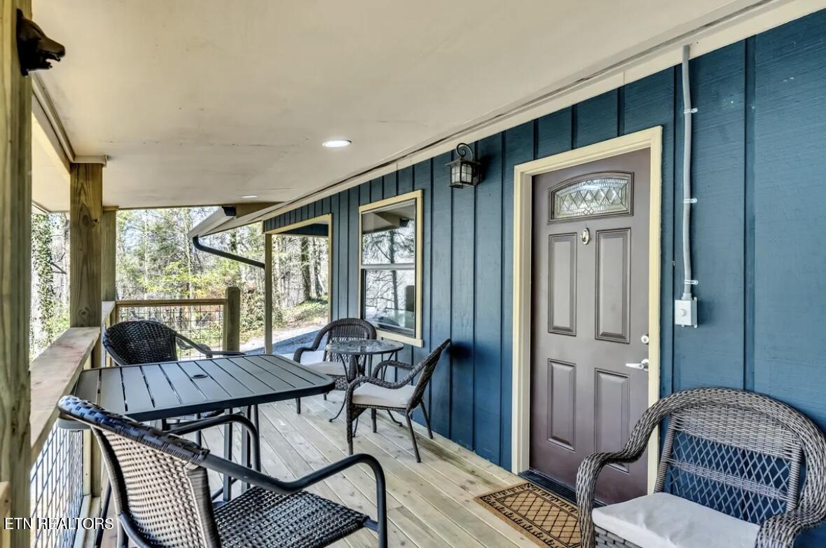 2220 Cove Creek Drive Property Photo 2