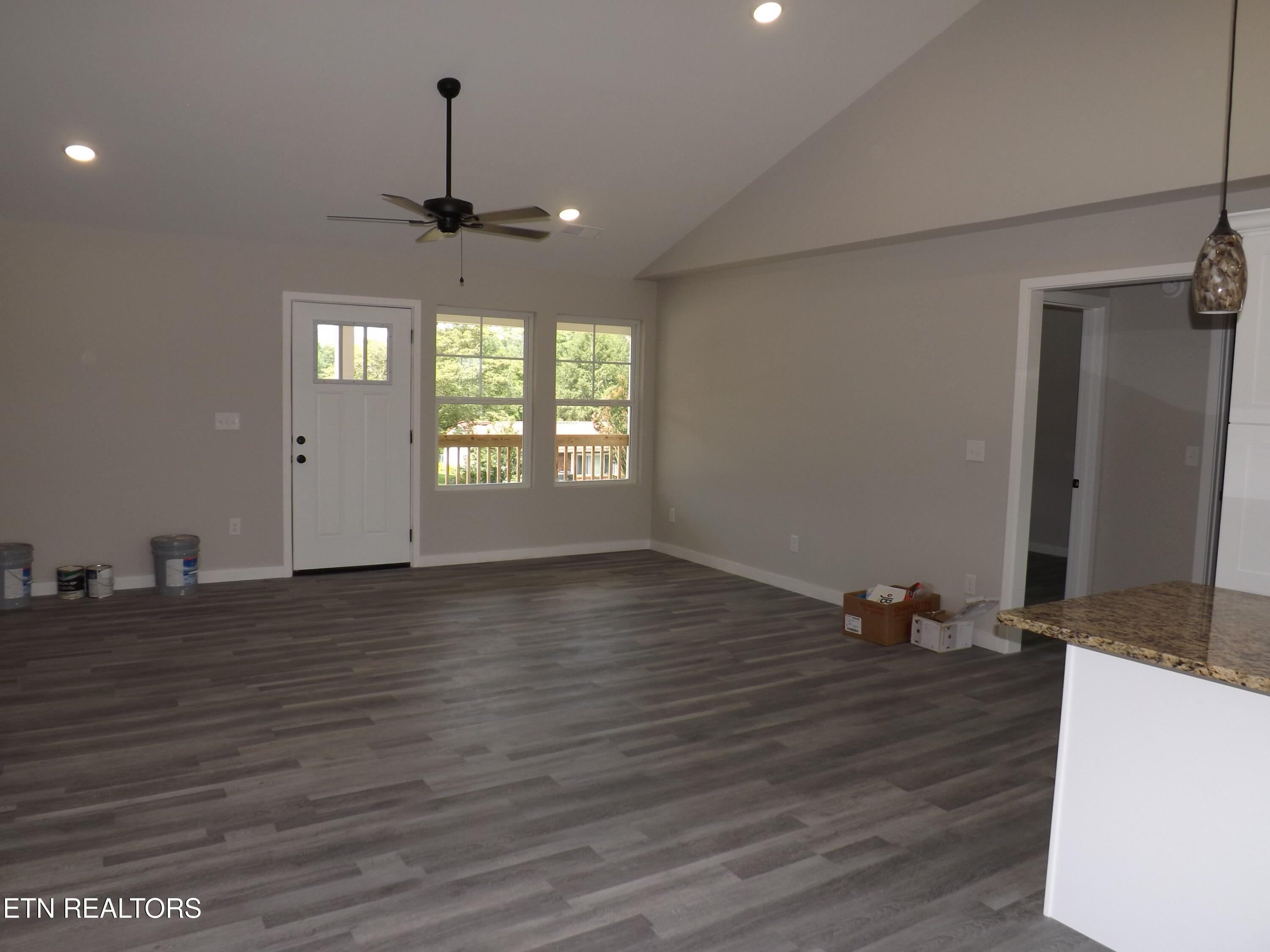 152 Nevils St Property Photo 29