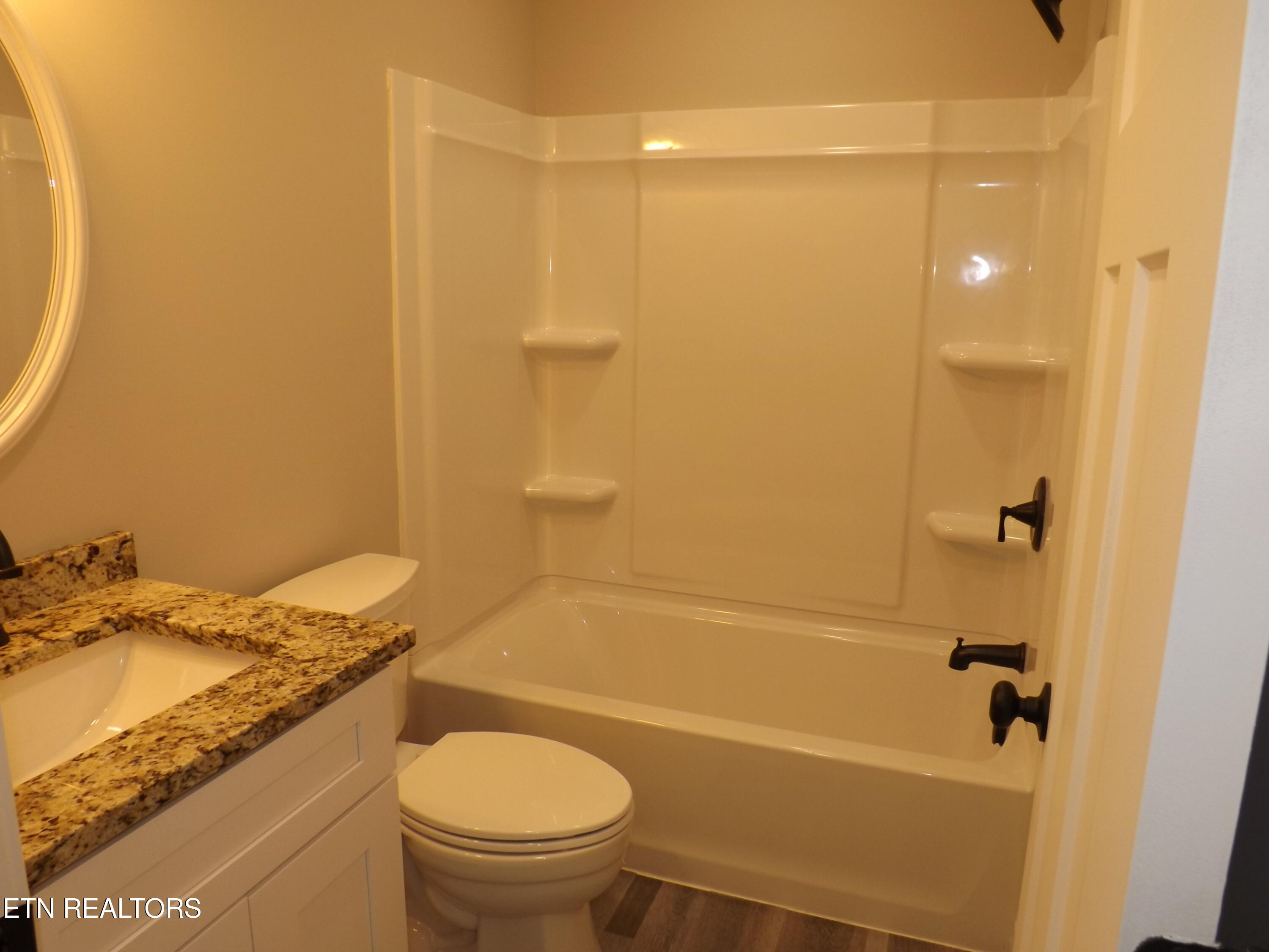 152 Nevils St Property Photo 49