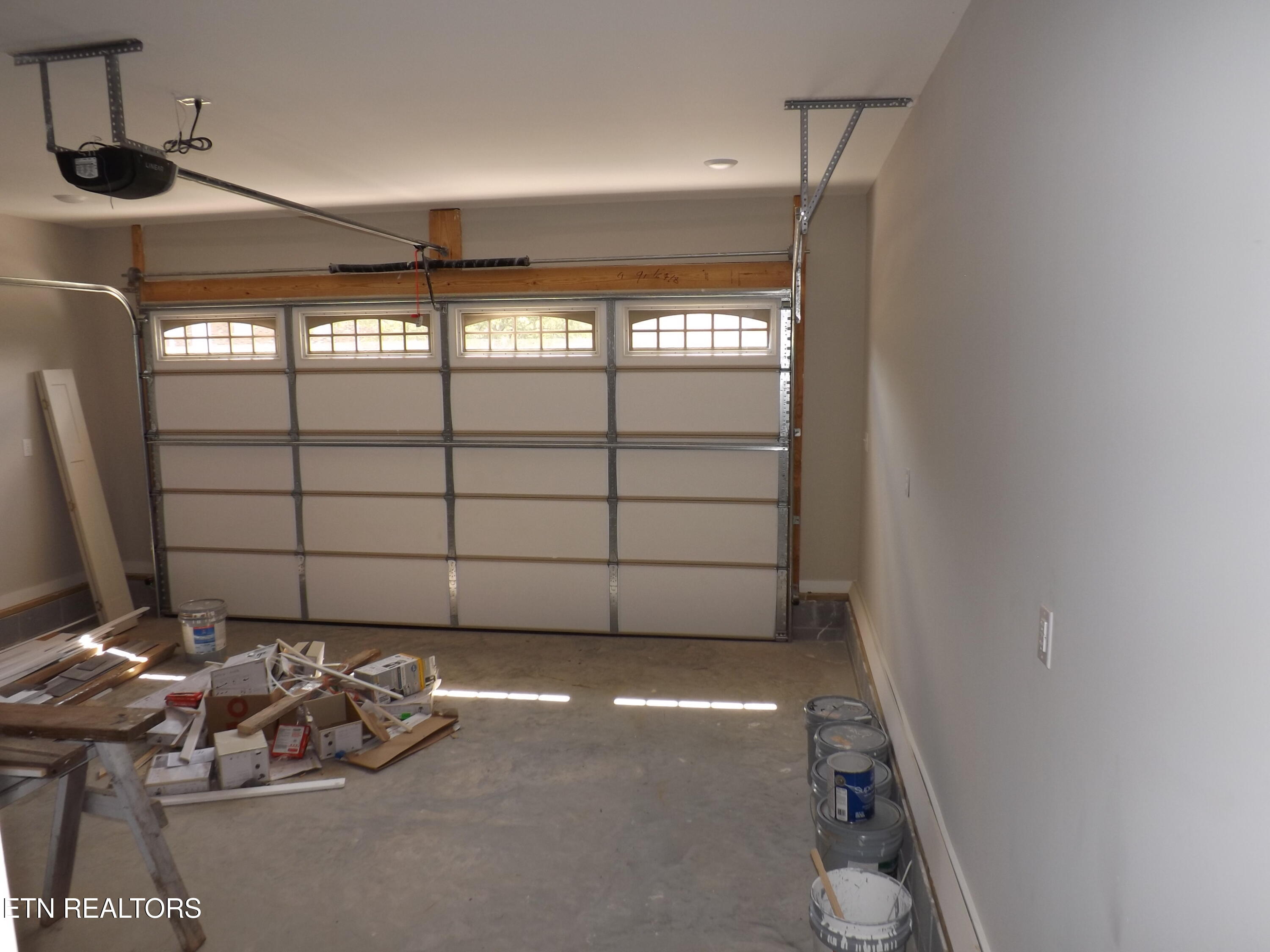 152 Nevils St Property Photo 53