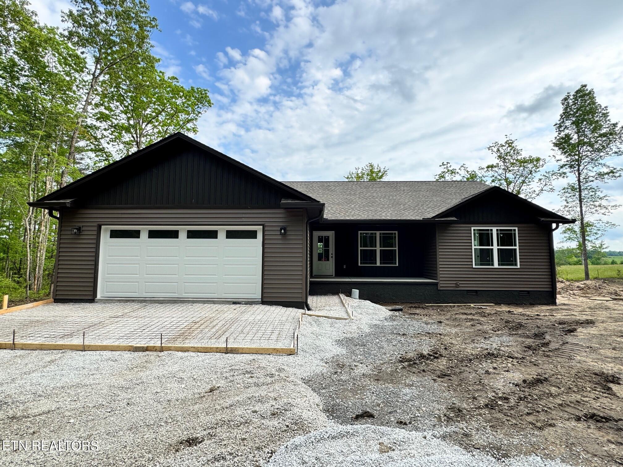 174 Green Acres Drive Property Photo