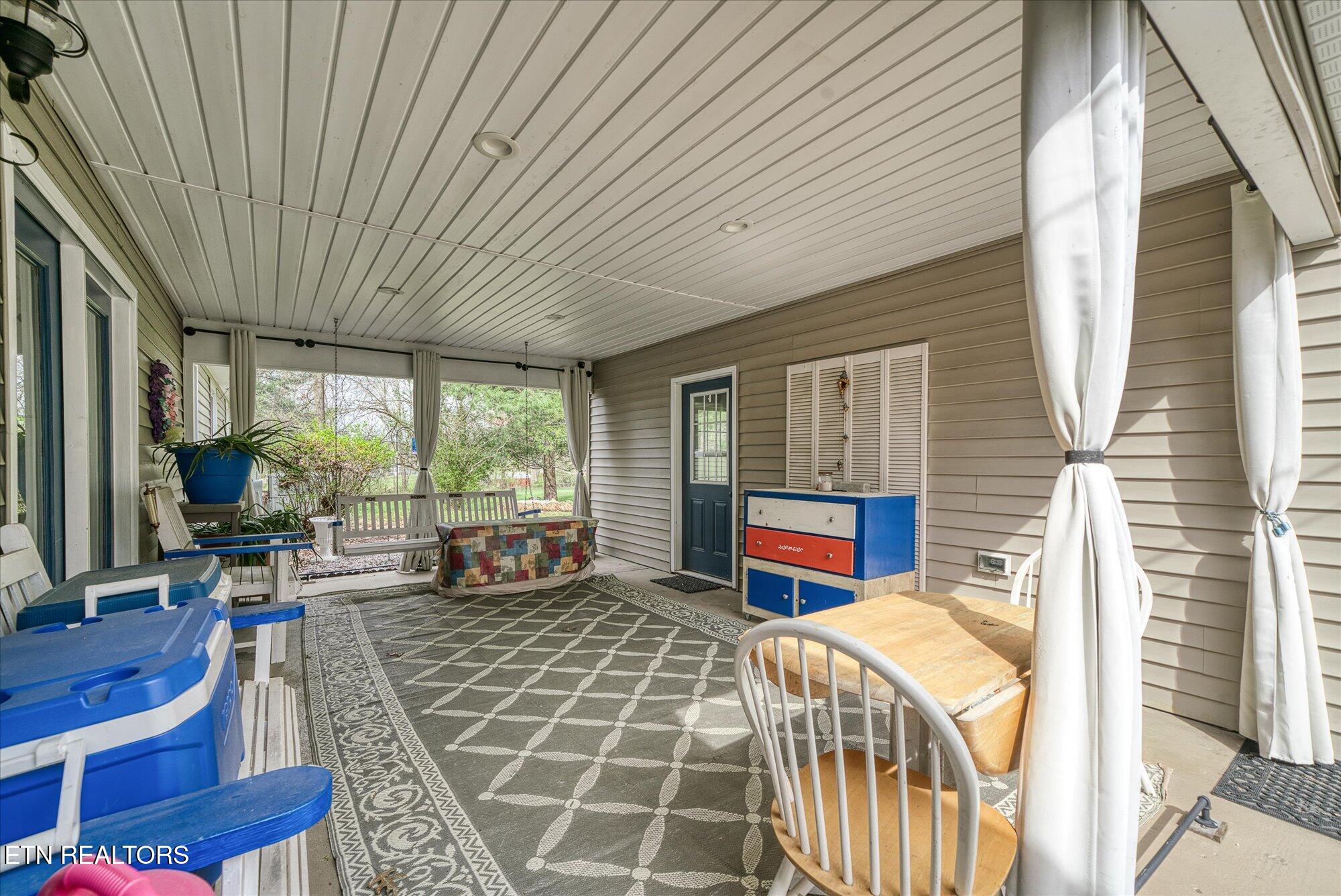3382 Norfolk Drive Property Photo