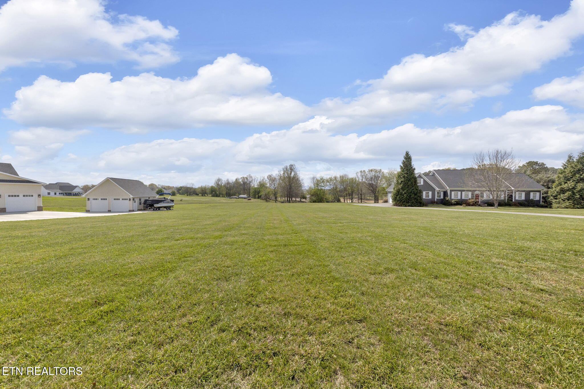 Wild Pear Tr Property Photo