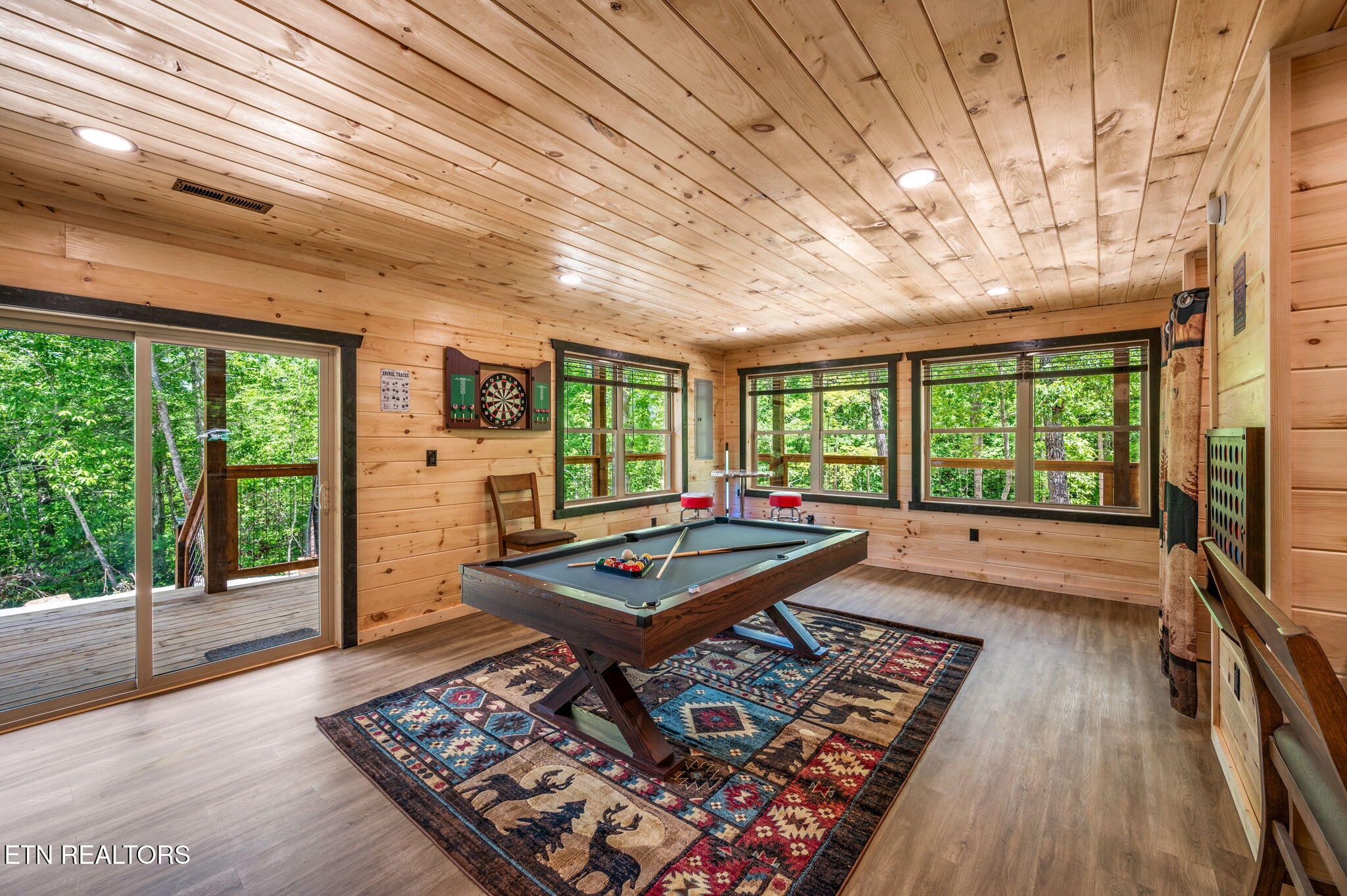 623 Dutch Way Property Photo 21