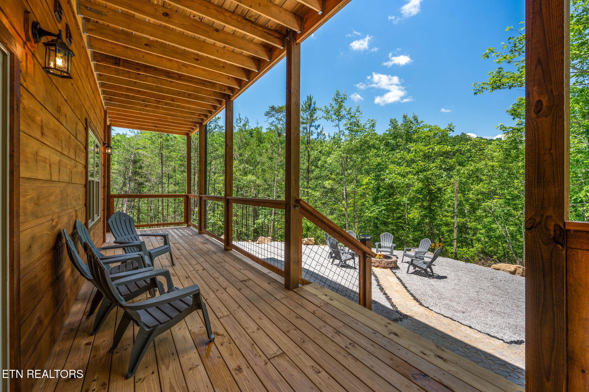 623 Dutch Way Property Photo 40