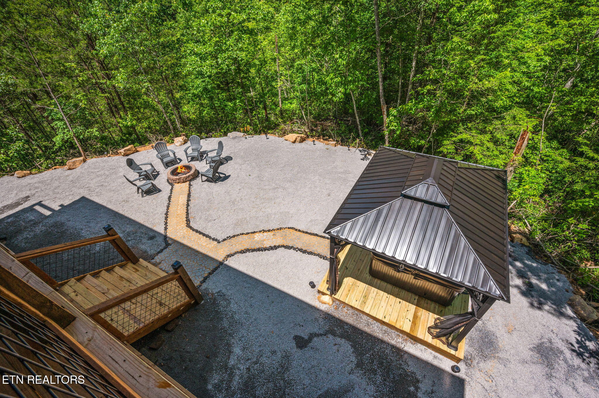 623 Dutch Way Property Photo 41