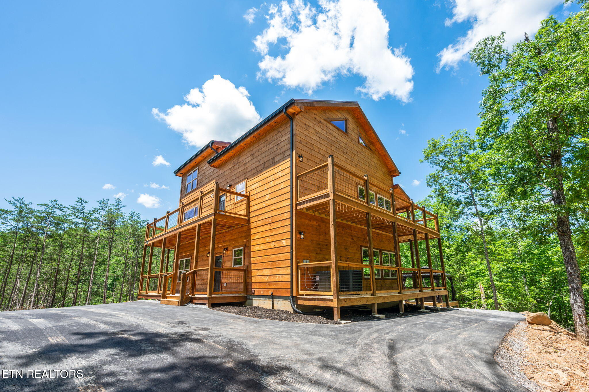 623 Dutch Way Property Photo 52