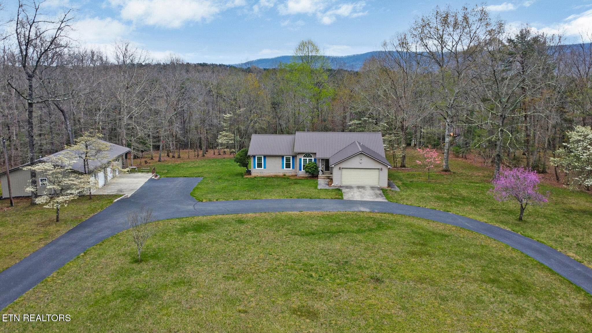 281 Hatler Rd Property Photo