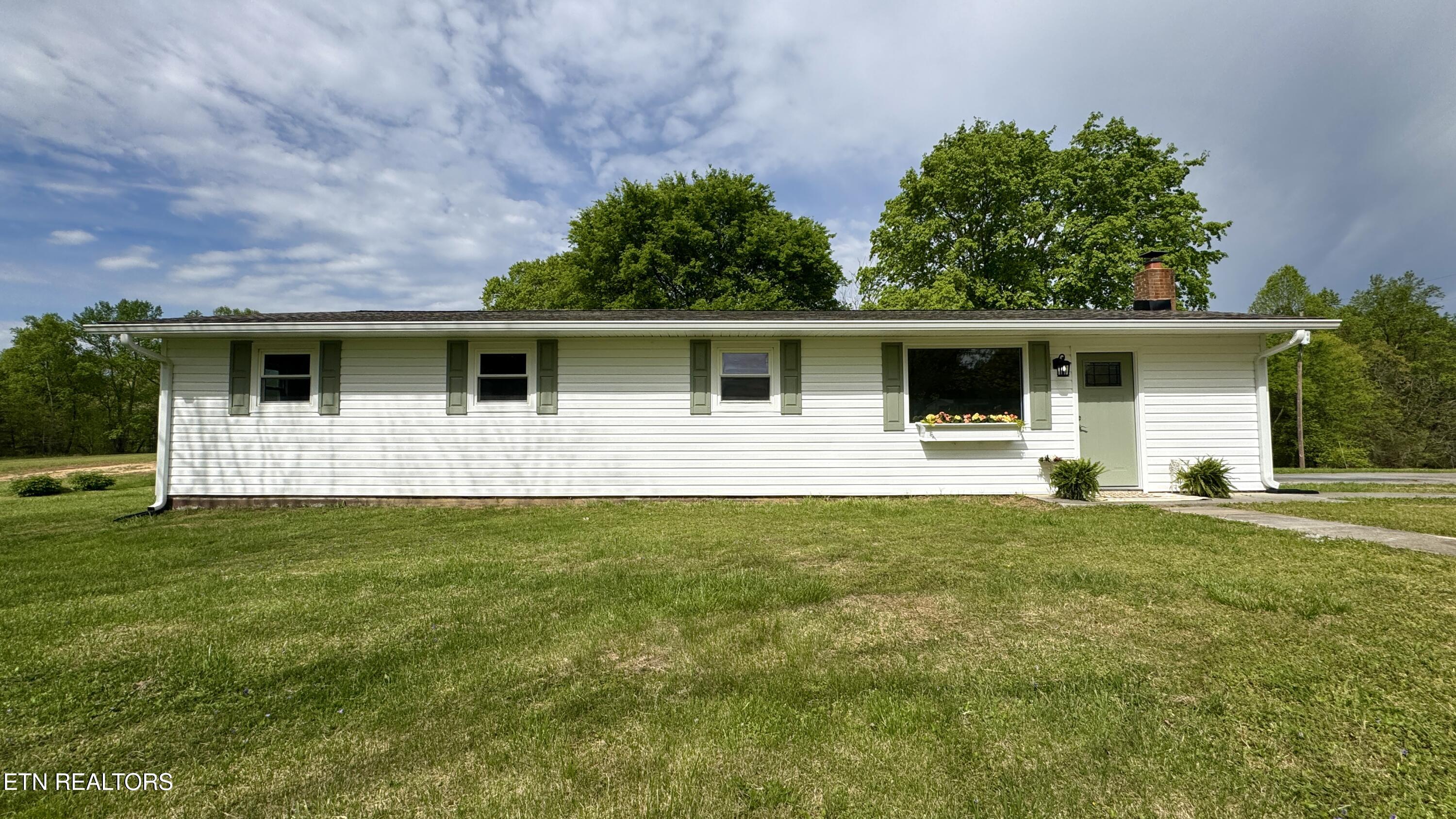 1518 County Road 658 Property Photo