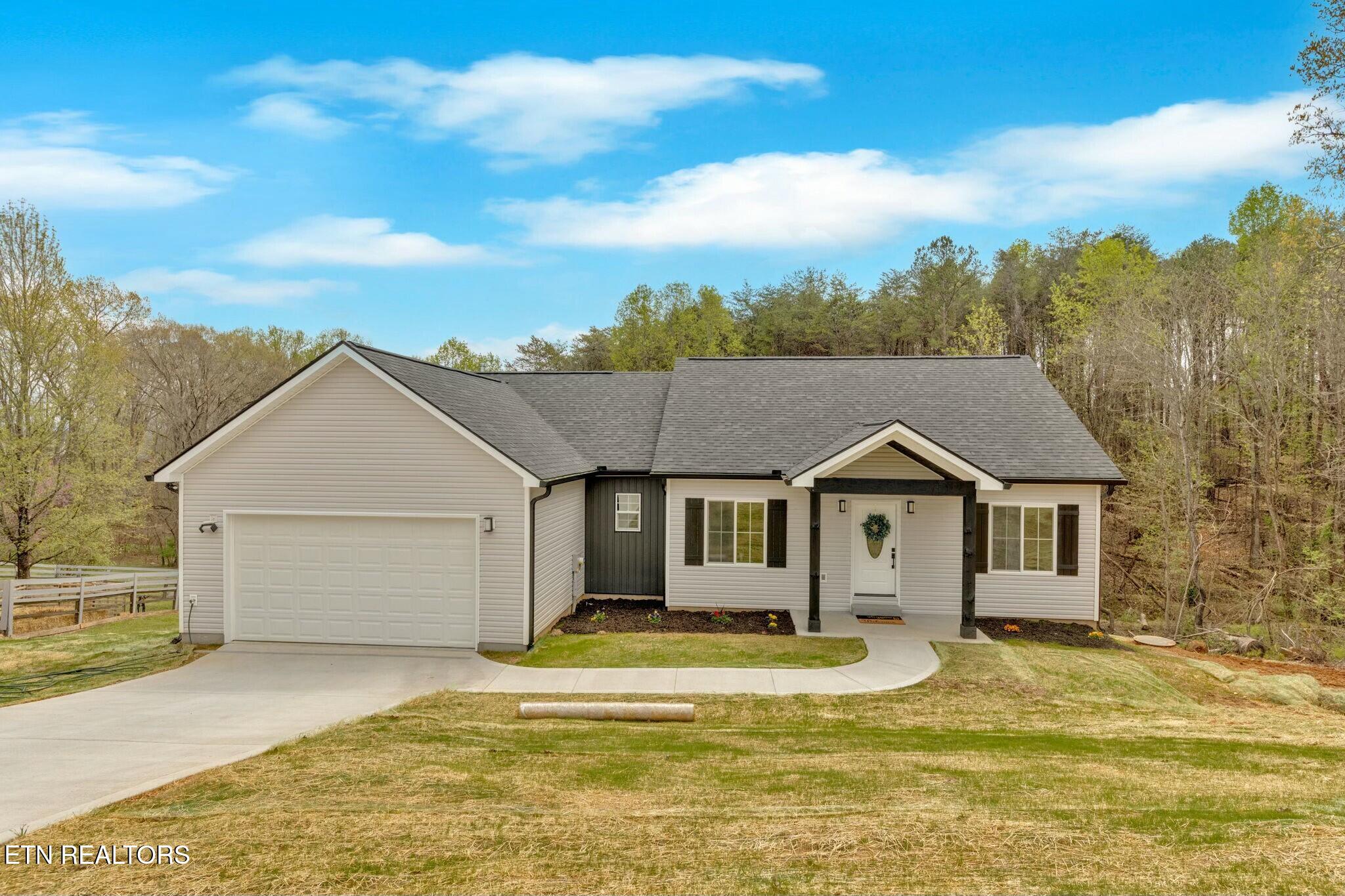 162 Country Way Rd Property Photo