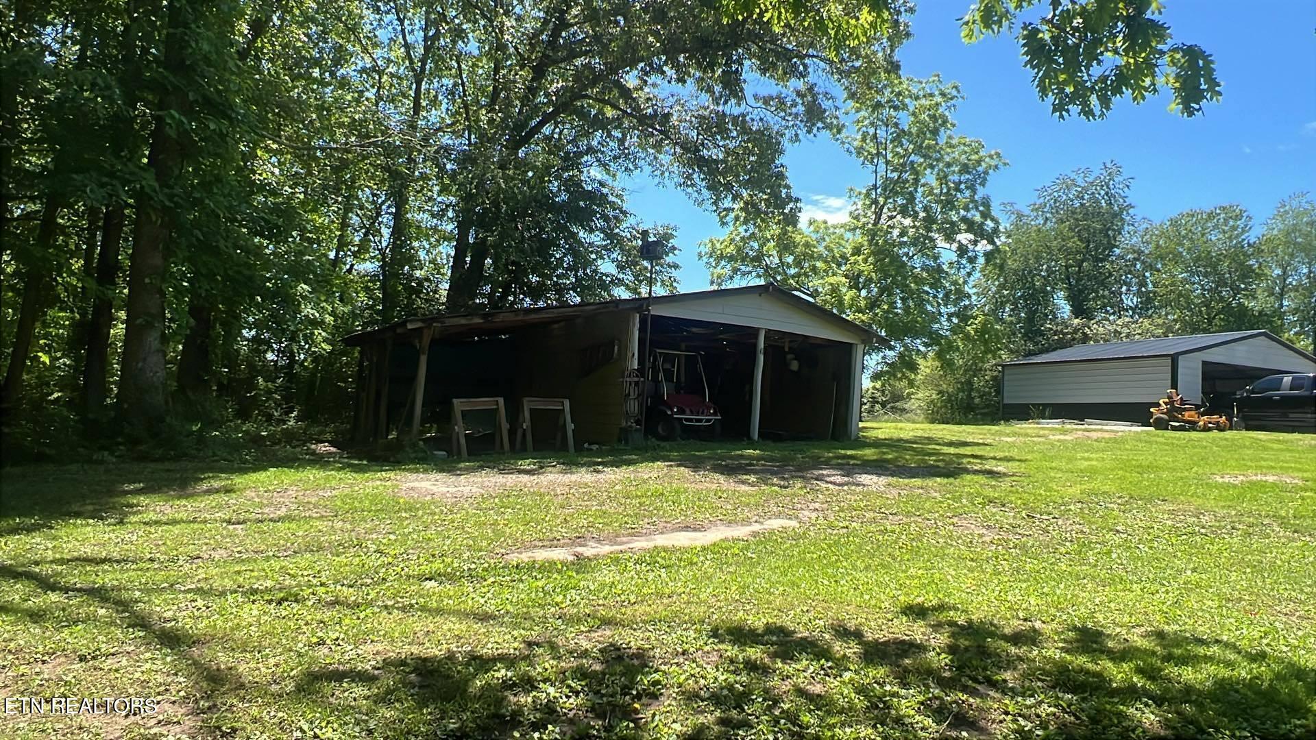 798 Lawson Rd Property Photo 40