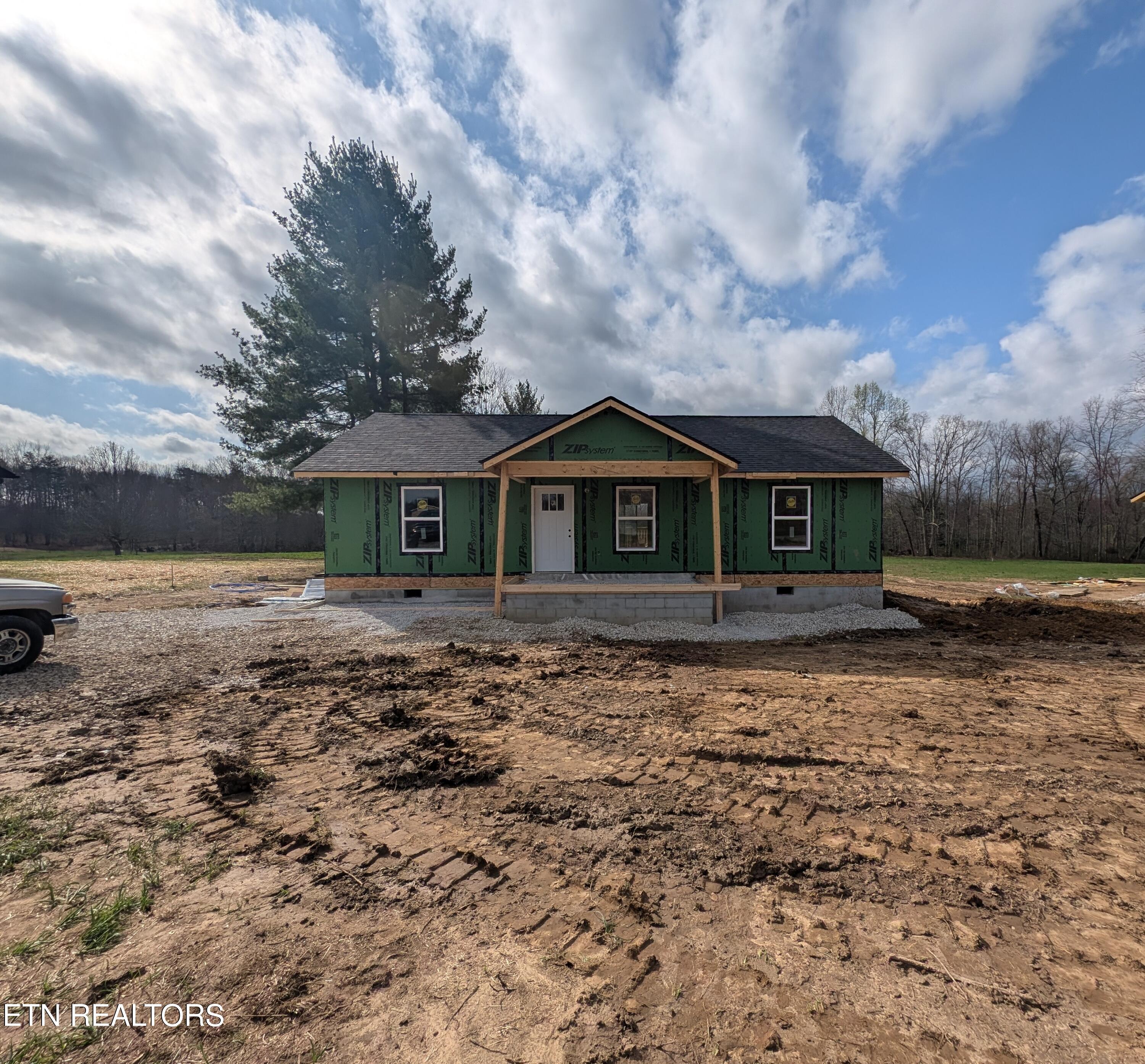 2765 Banner Springs Rd Property Photo