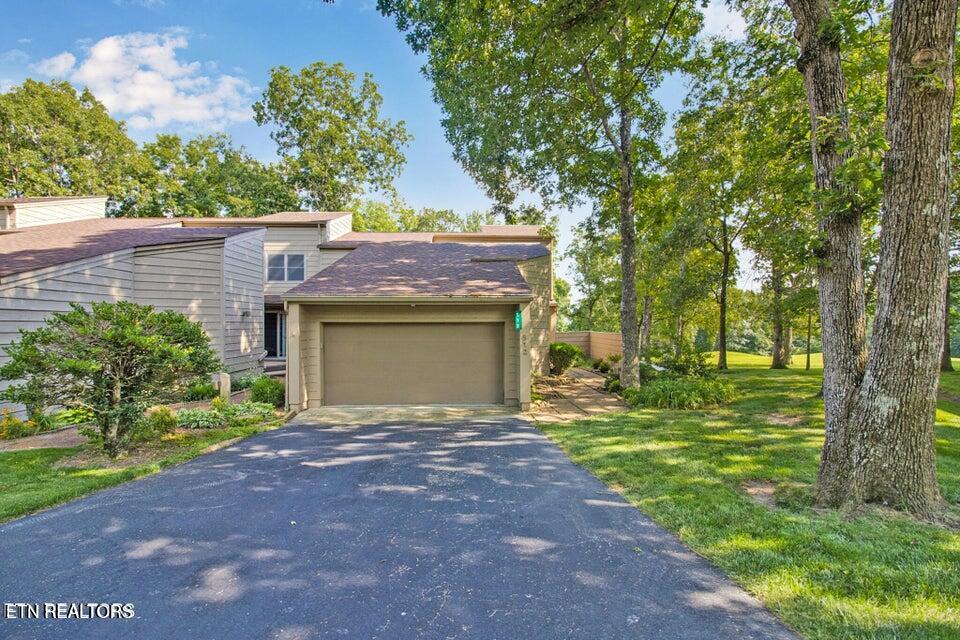 512 Druid Landing Property Photo 1