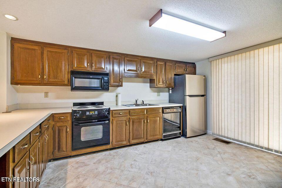 512 Druid Landing Property Photo 11