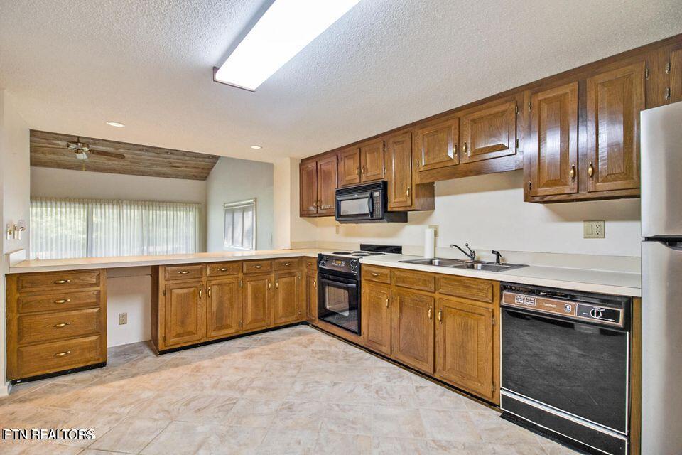 512 Druid Landing Property Photo 13
