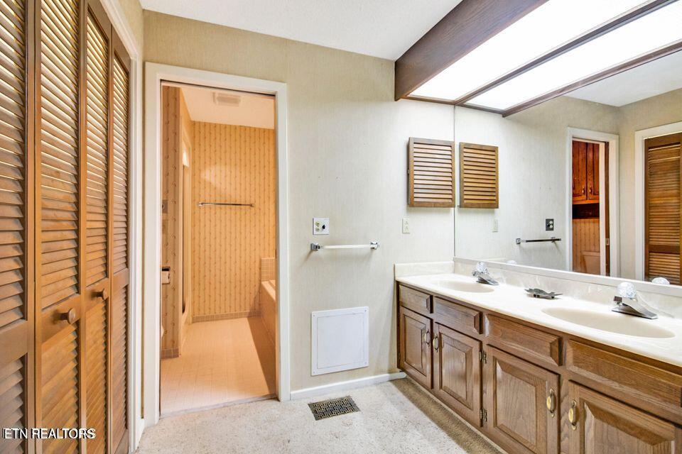 512 Druid Landing Property Photo 19