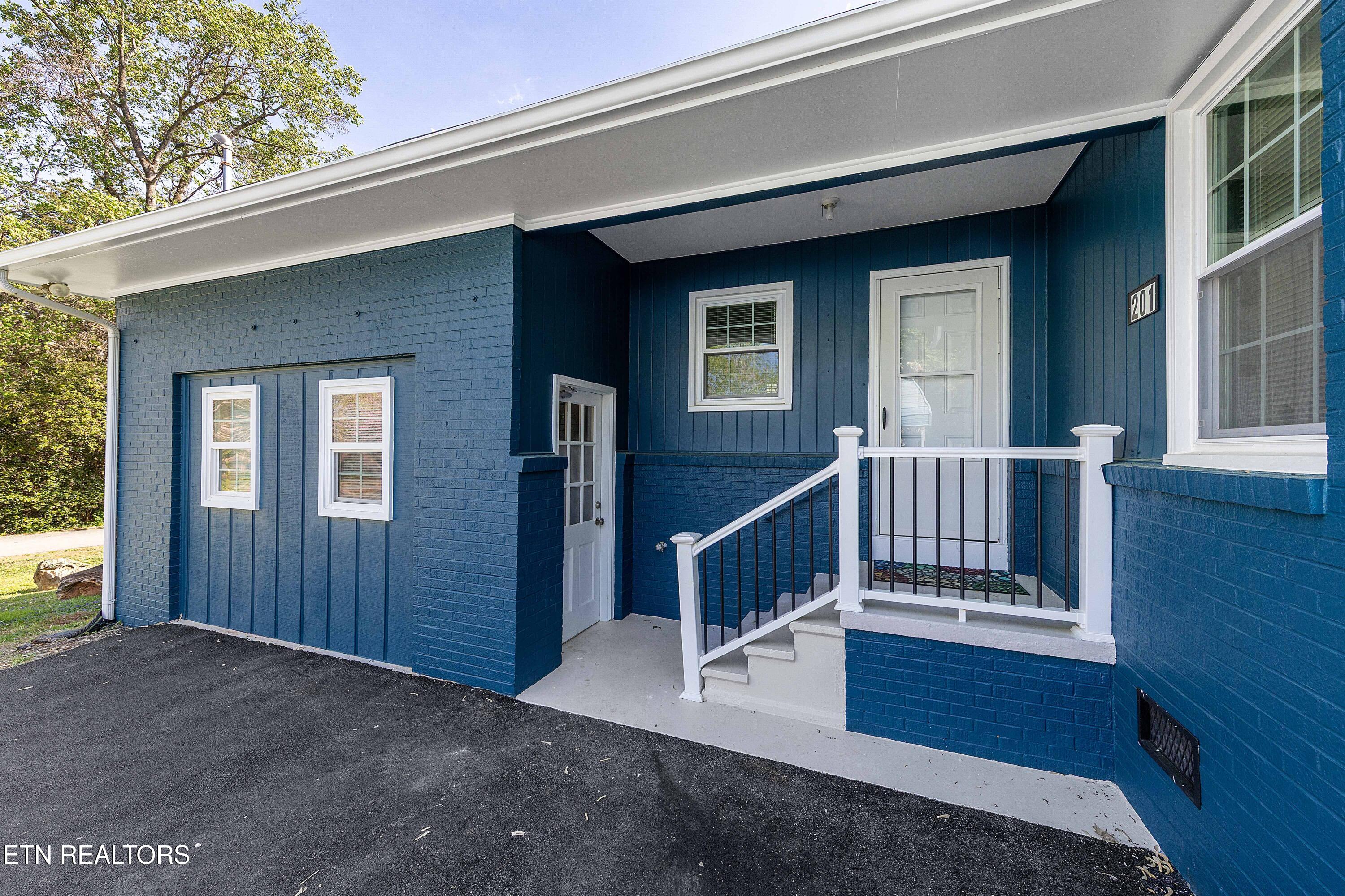 201 Farlow Drive Property Photo 31