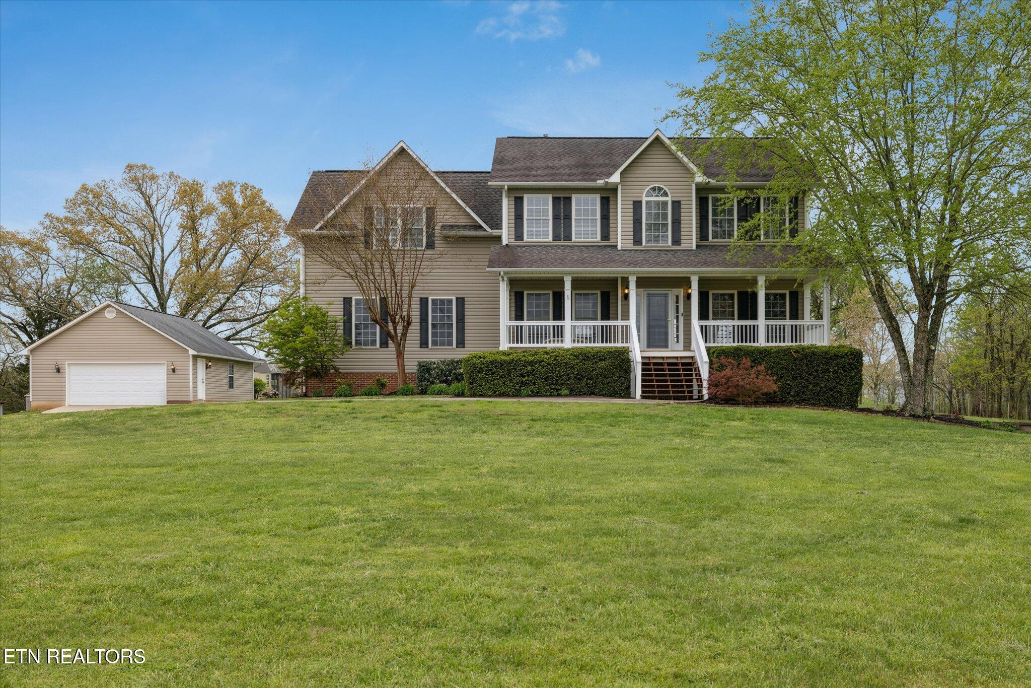 1920 Scenic Meadow Way Property Photo