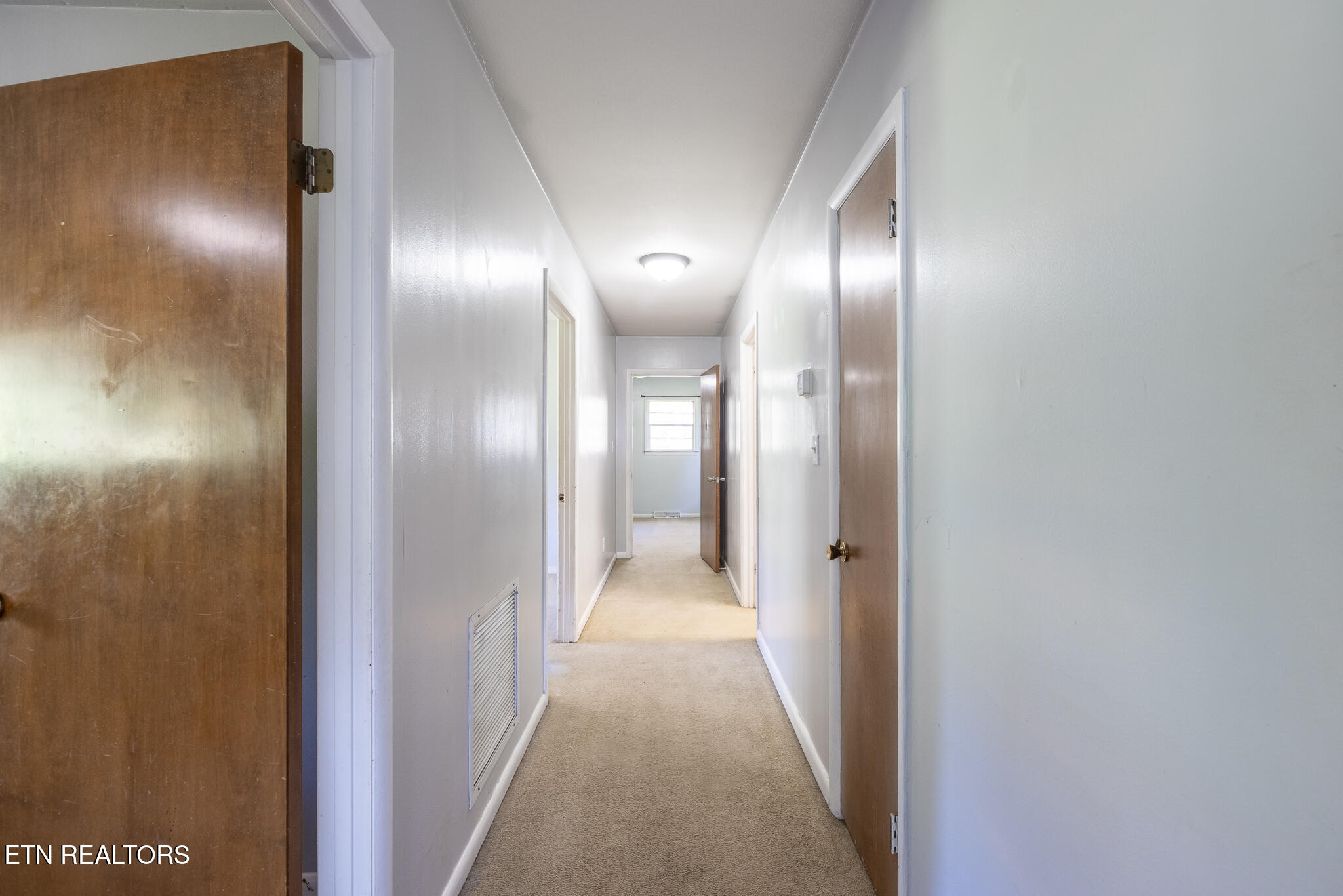 414 Guille St Property Photo 11