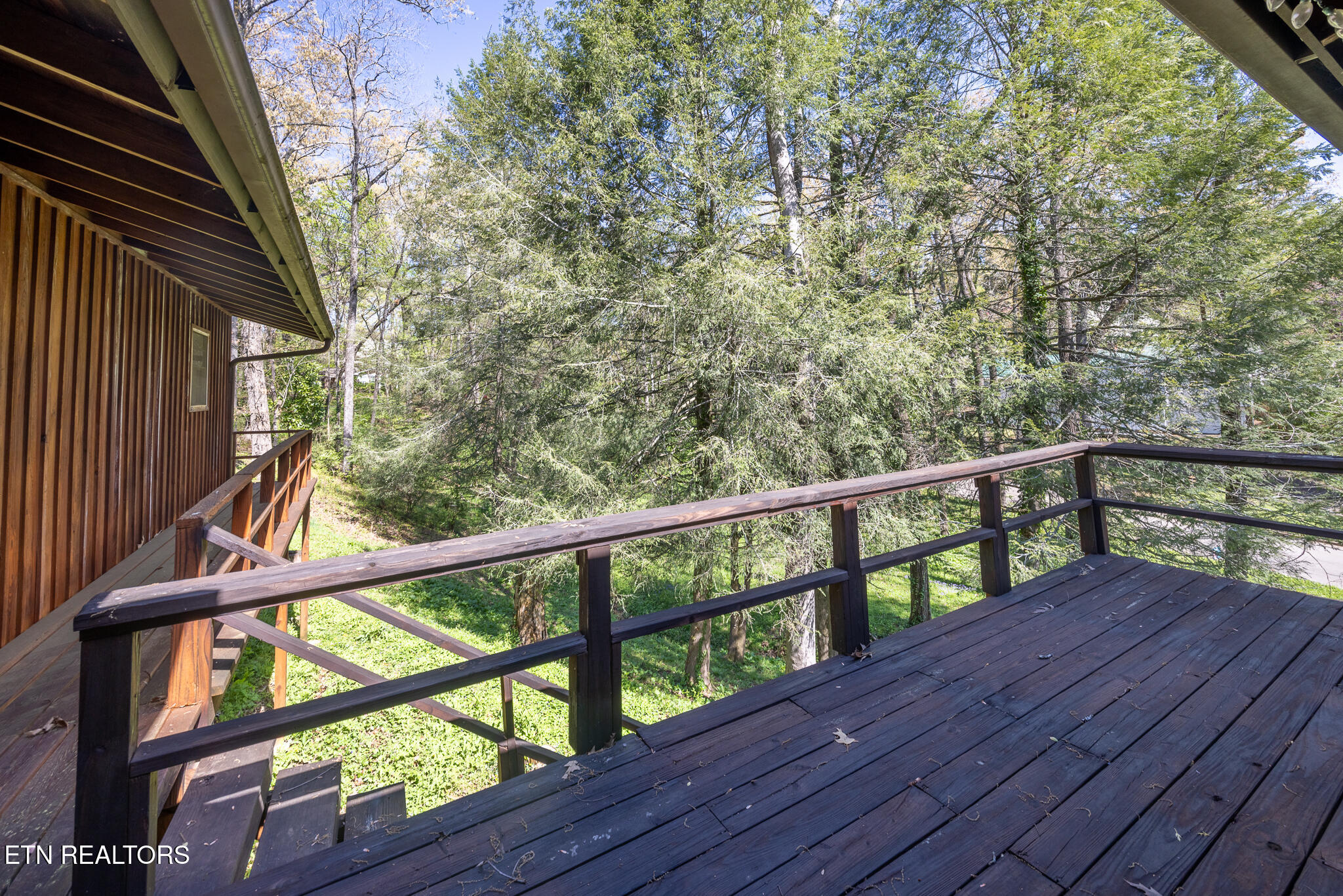 414 Guille St Property Photo 26