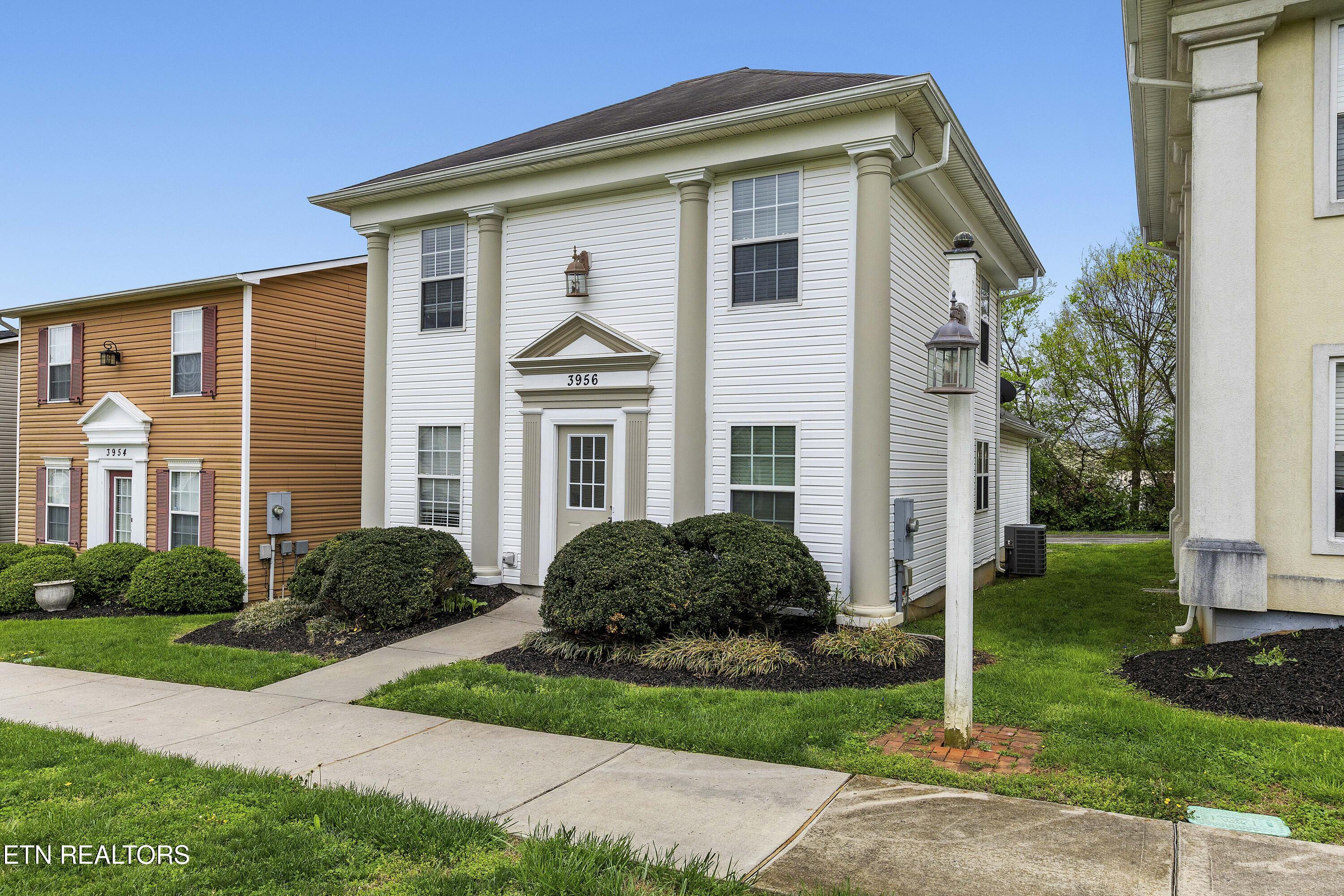 3956 Archibald Way Property Photo