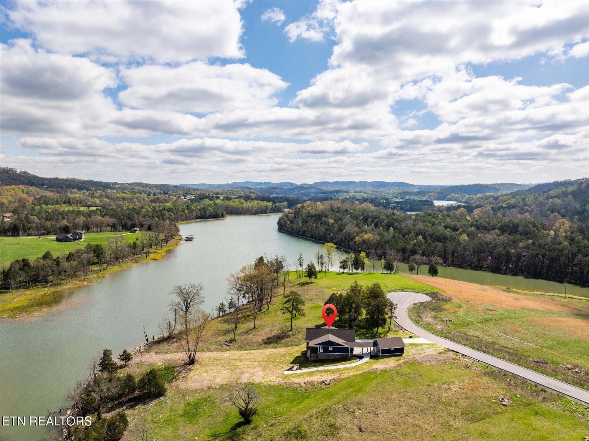 127 Waterfront Knoll Property Photo 49