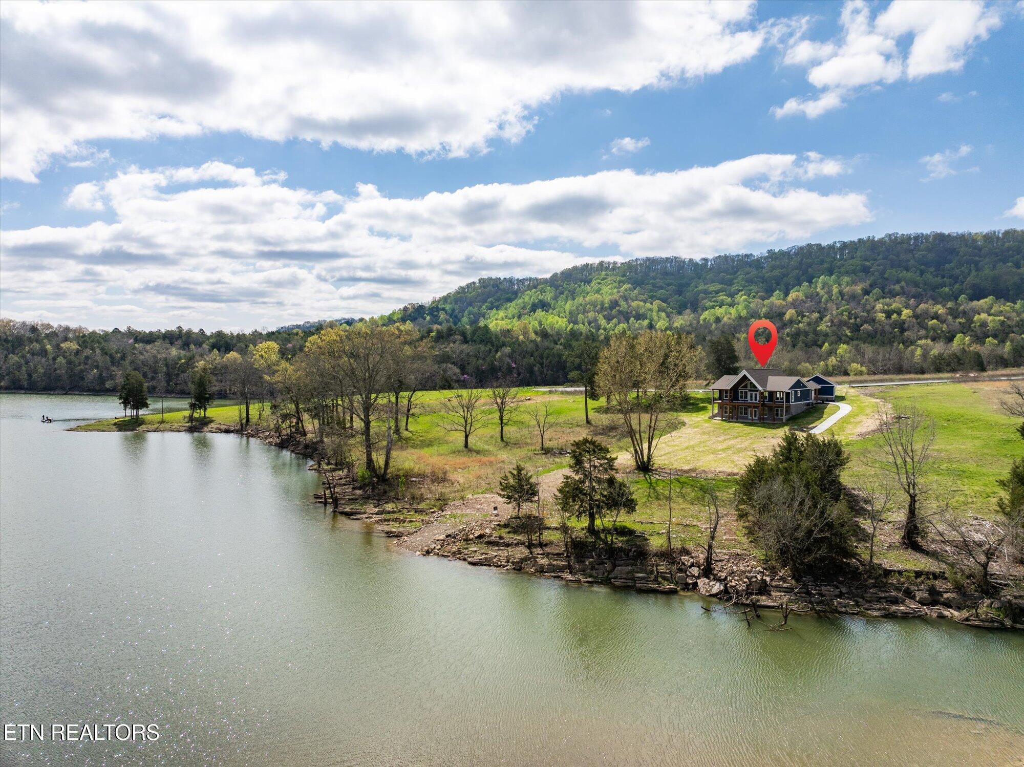 127 Waterfront Knoll Property Photo 52