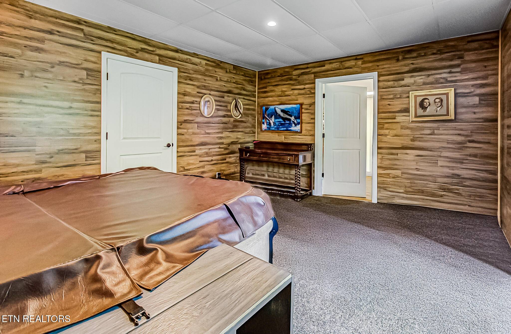 220 W Mountain Drive Property Photo 45