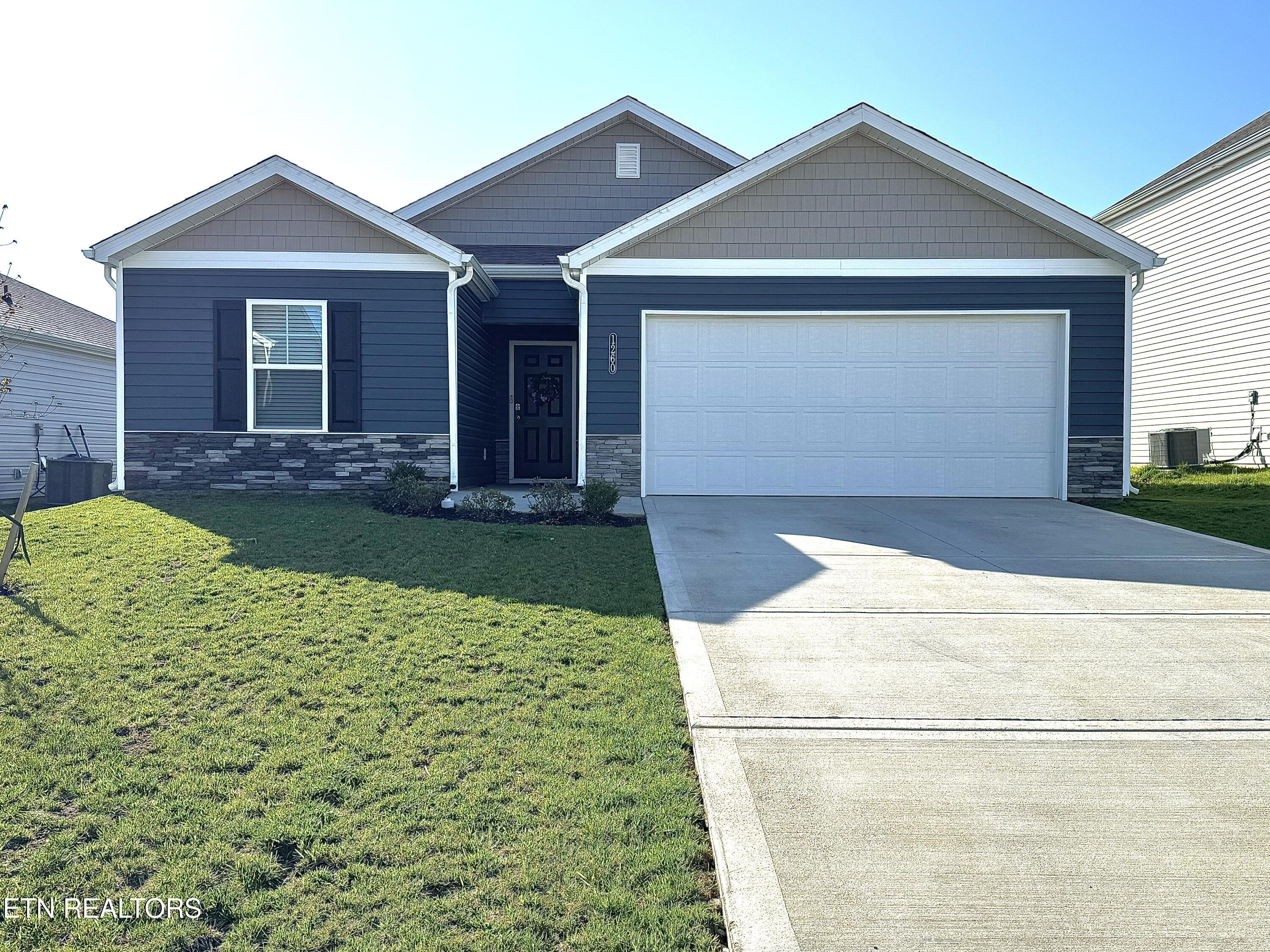 1260 Cherry Grove Property Photo