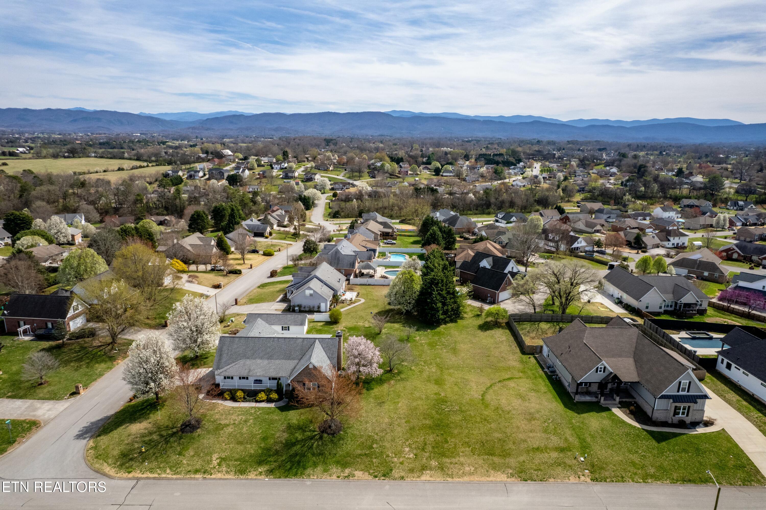 1430 Crestridge Drive Property Photo