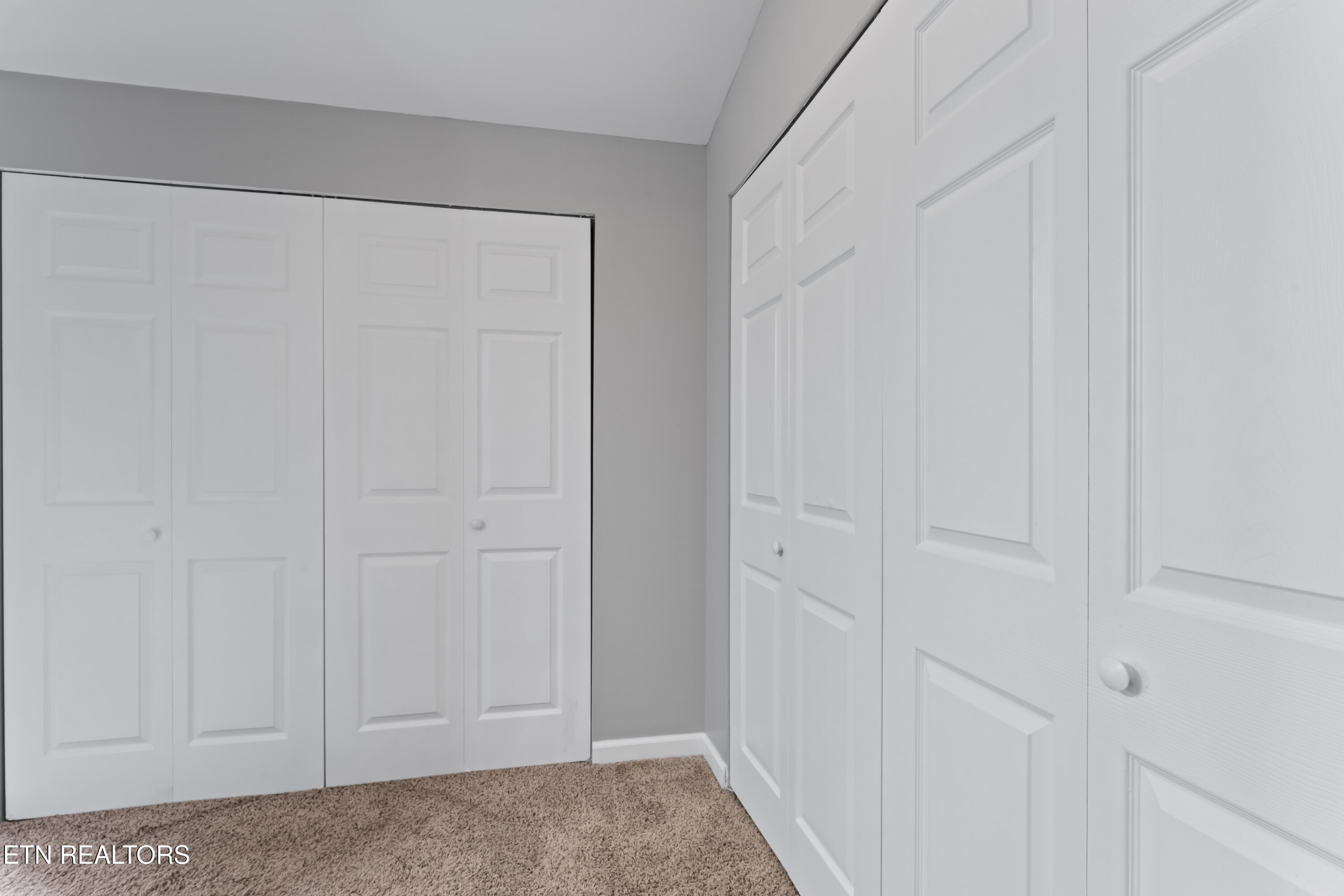 2020 Cherokee Bluff Drive Property Photo 14