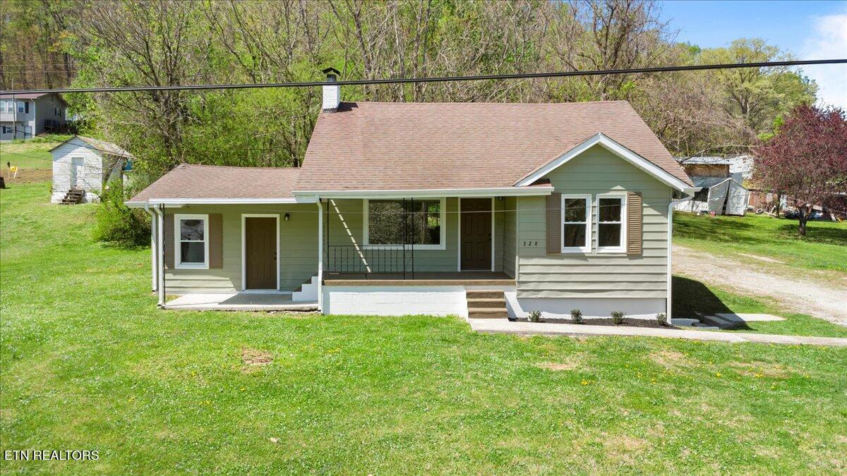 328 Lake Lane Property Photo