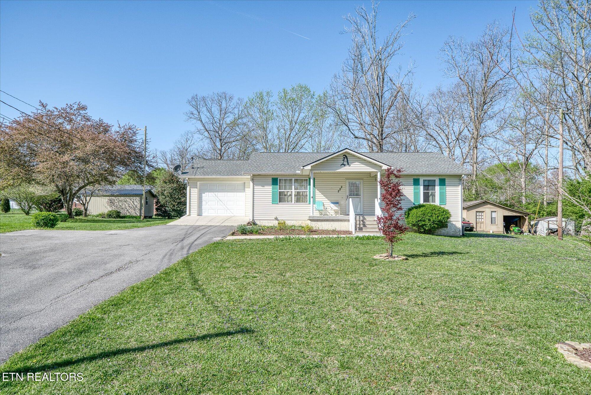 222 Valley Lane Property Photo