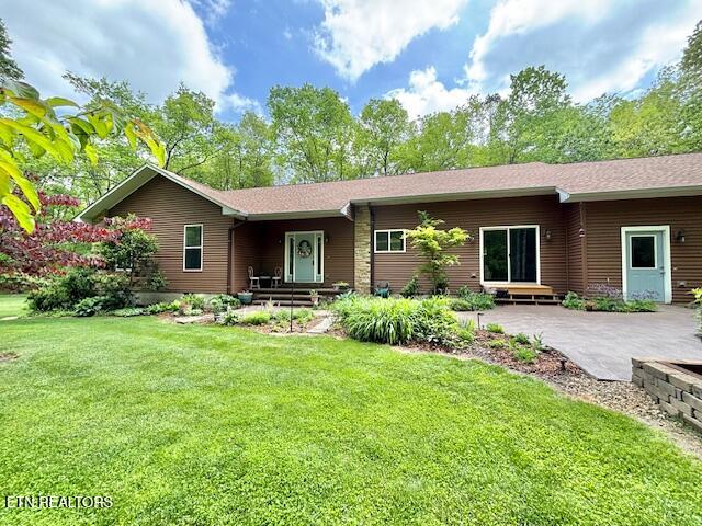 919 Goosepond Property Photo