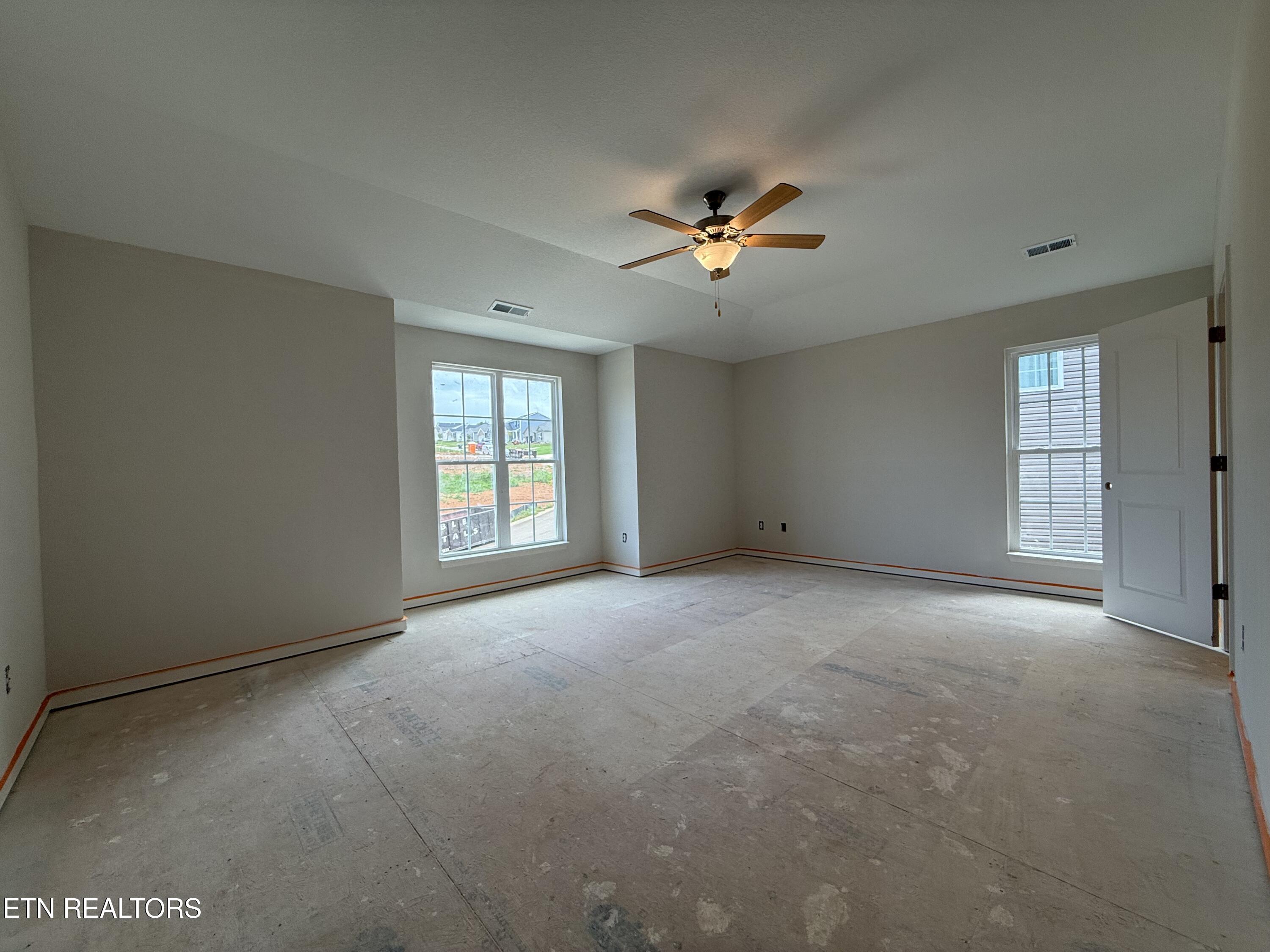 3527 Crimson Circle Property Photo 4