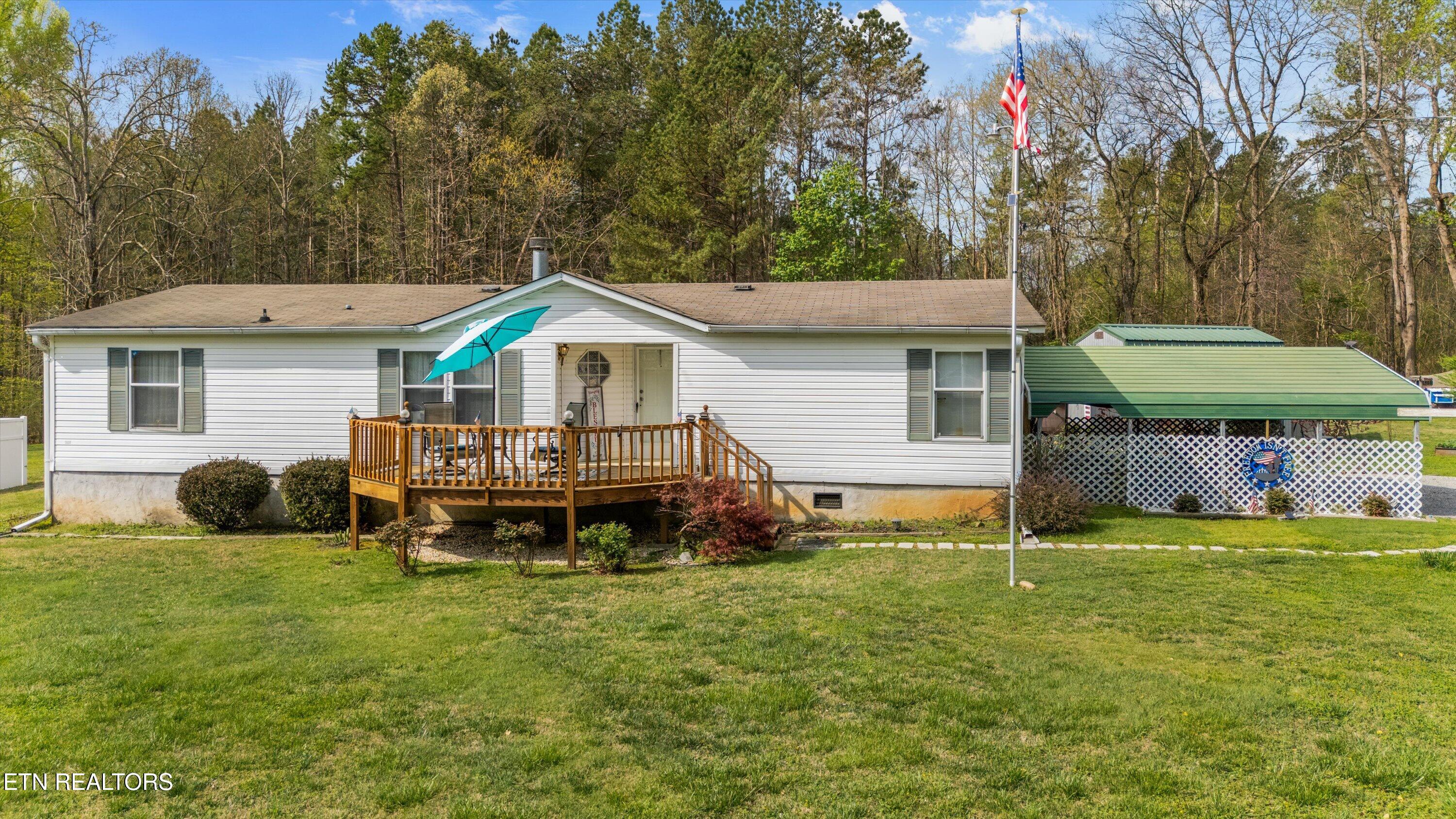 129 Lovin Farm Rd Property Photo