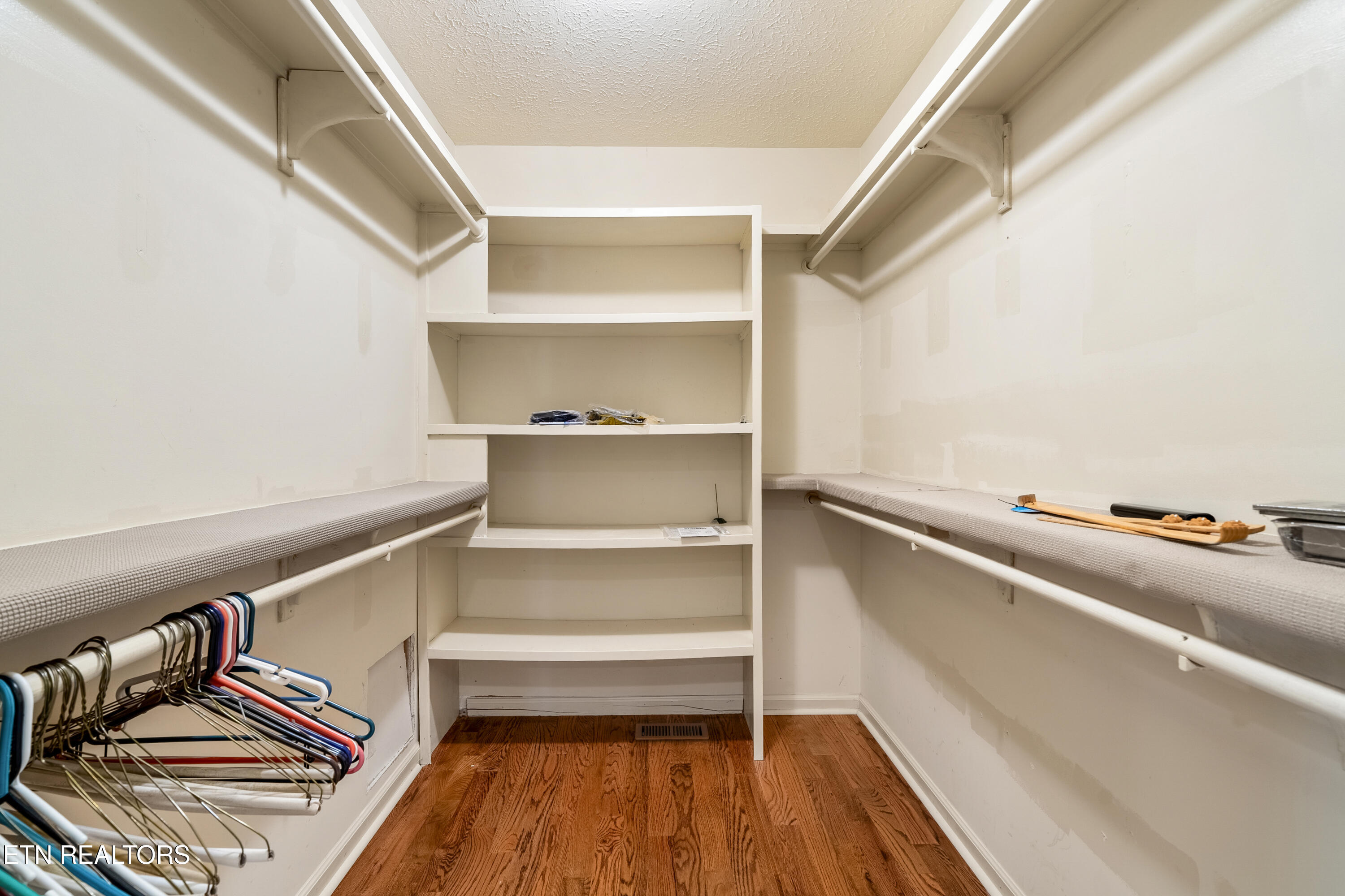 1502 Donna Drive Property Photo 25