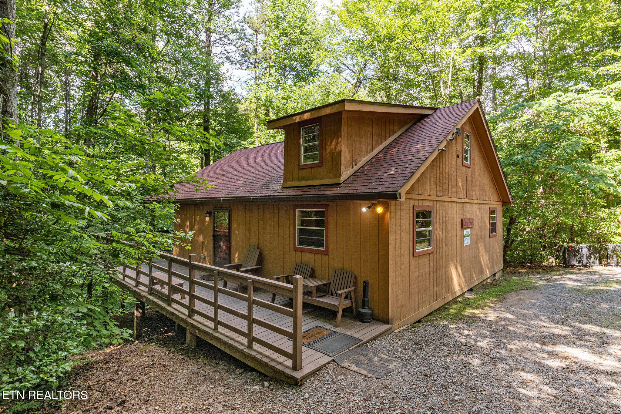2263-2263 Lones Branch Lane Property Photo